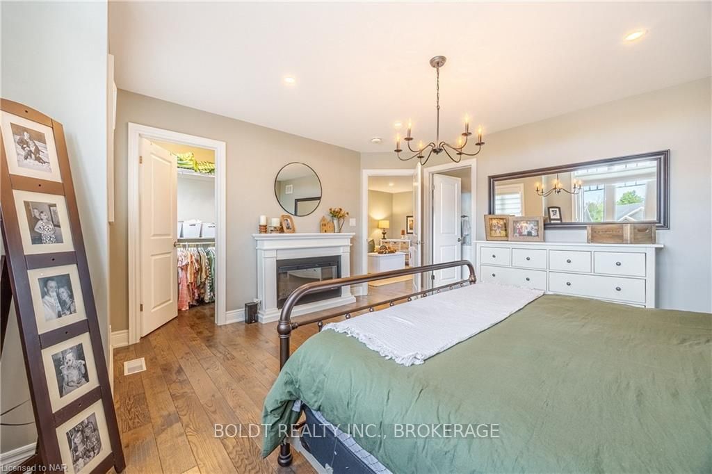 Photo 20 of 80 Willson, Pelham, Fonthill — HOMEH