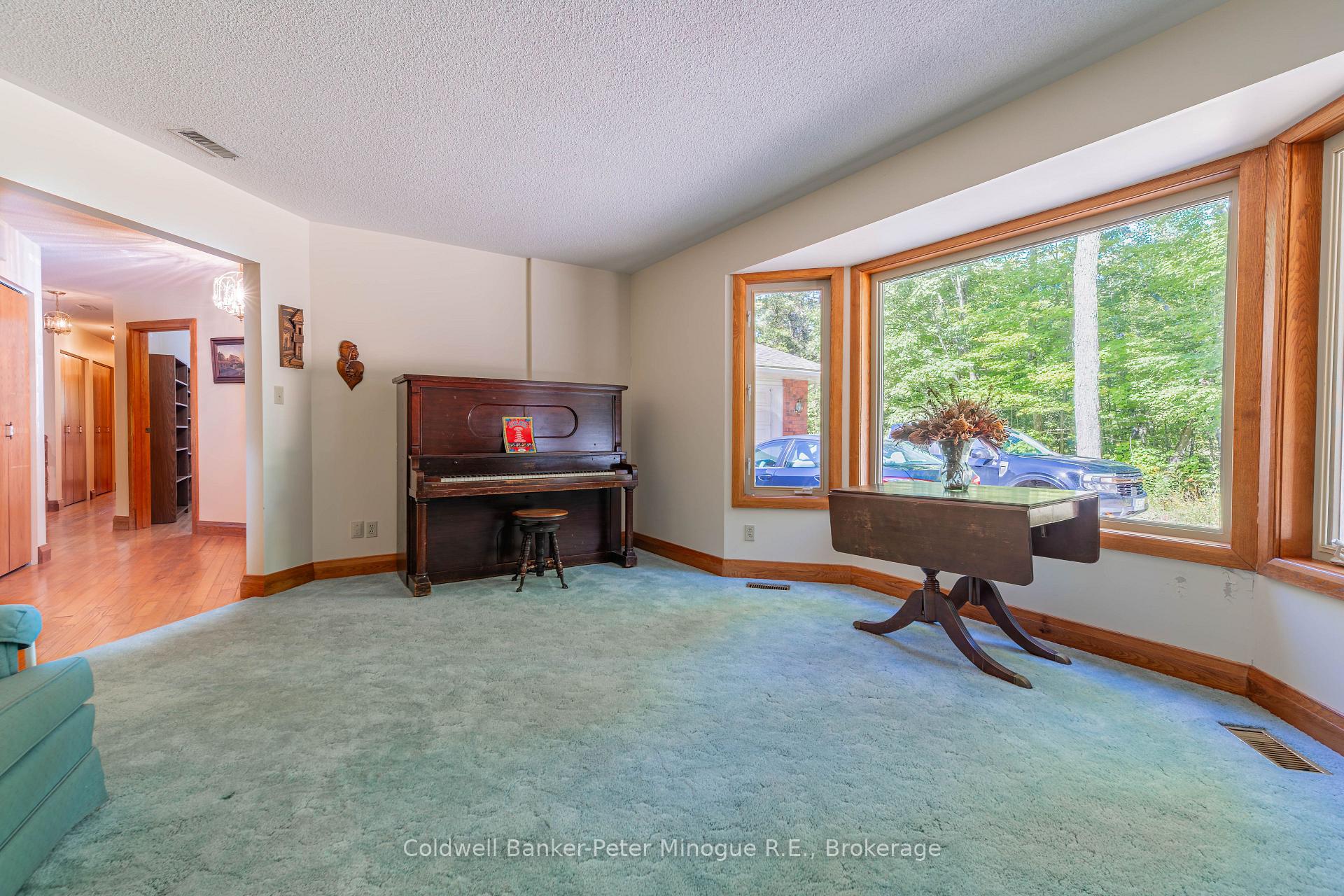 Photo 19 of 81 Hazelton Lane, North Bay, Airport — HOMEH