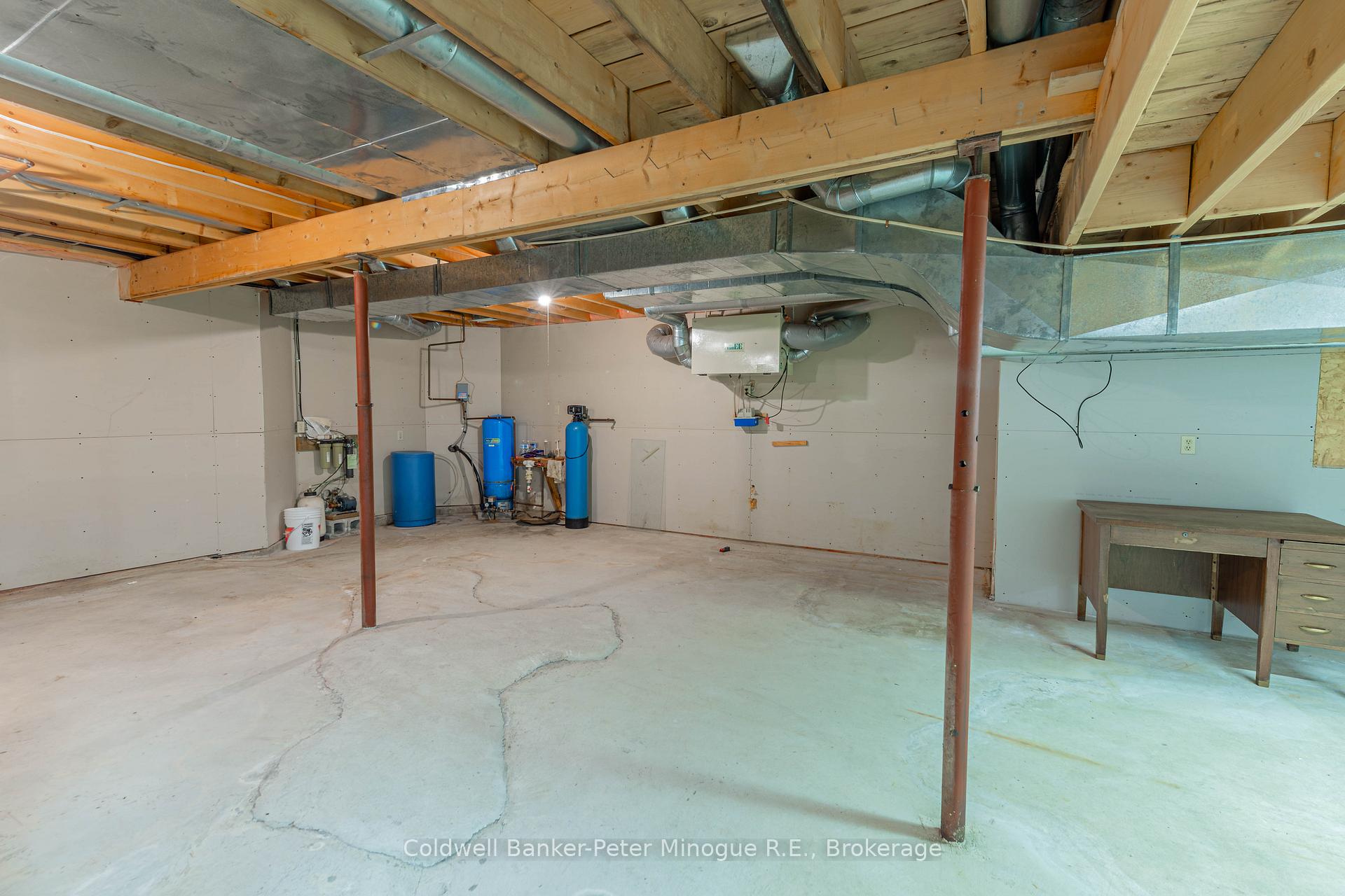 Photo 34 of 81 Hazelton Lane, North Bay, Airport — HOMEH