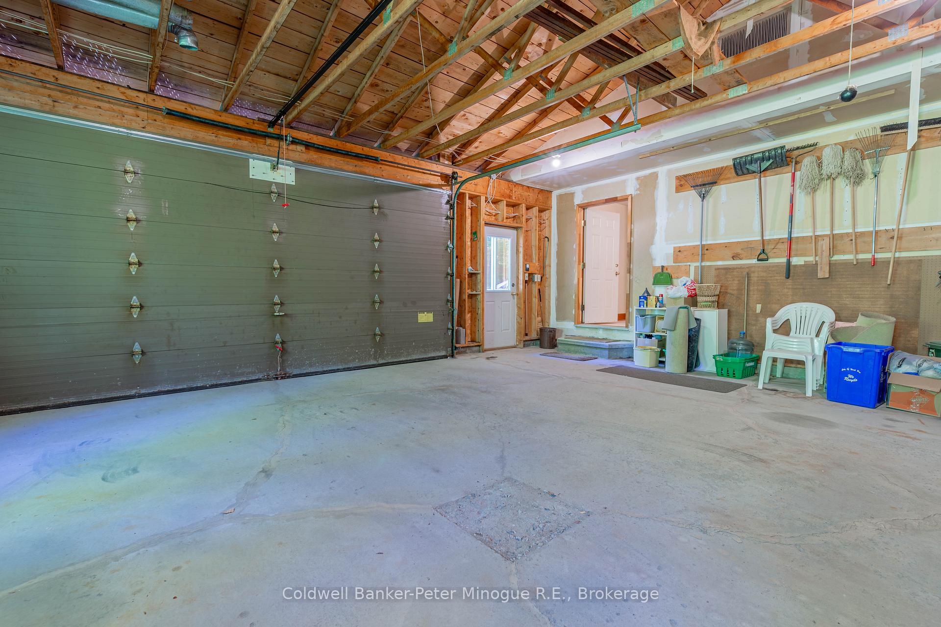 Photo 37 of 81 Hazelton Lane, North Bay, Airport — HOMEH