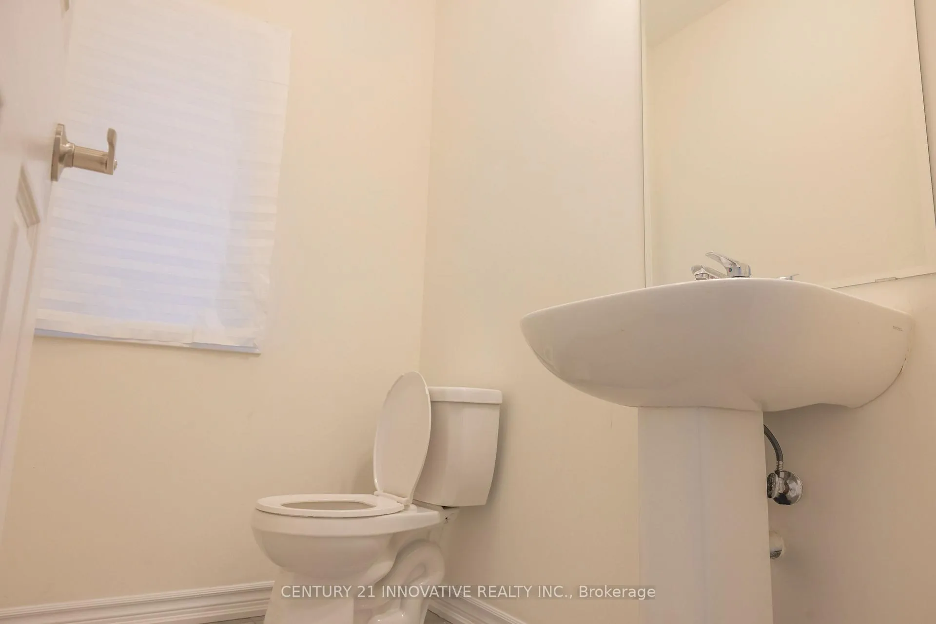 Photo 4 of 1219 Shankel Road, Oshawa, Eastdale — HOMEH