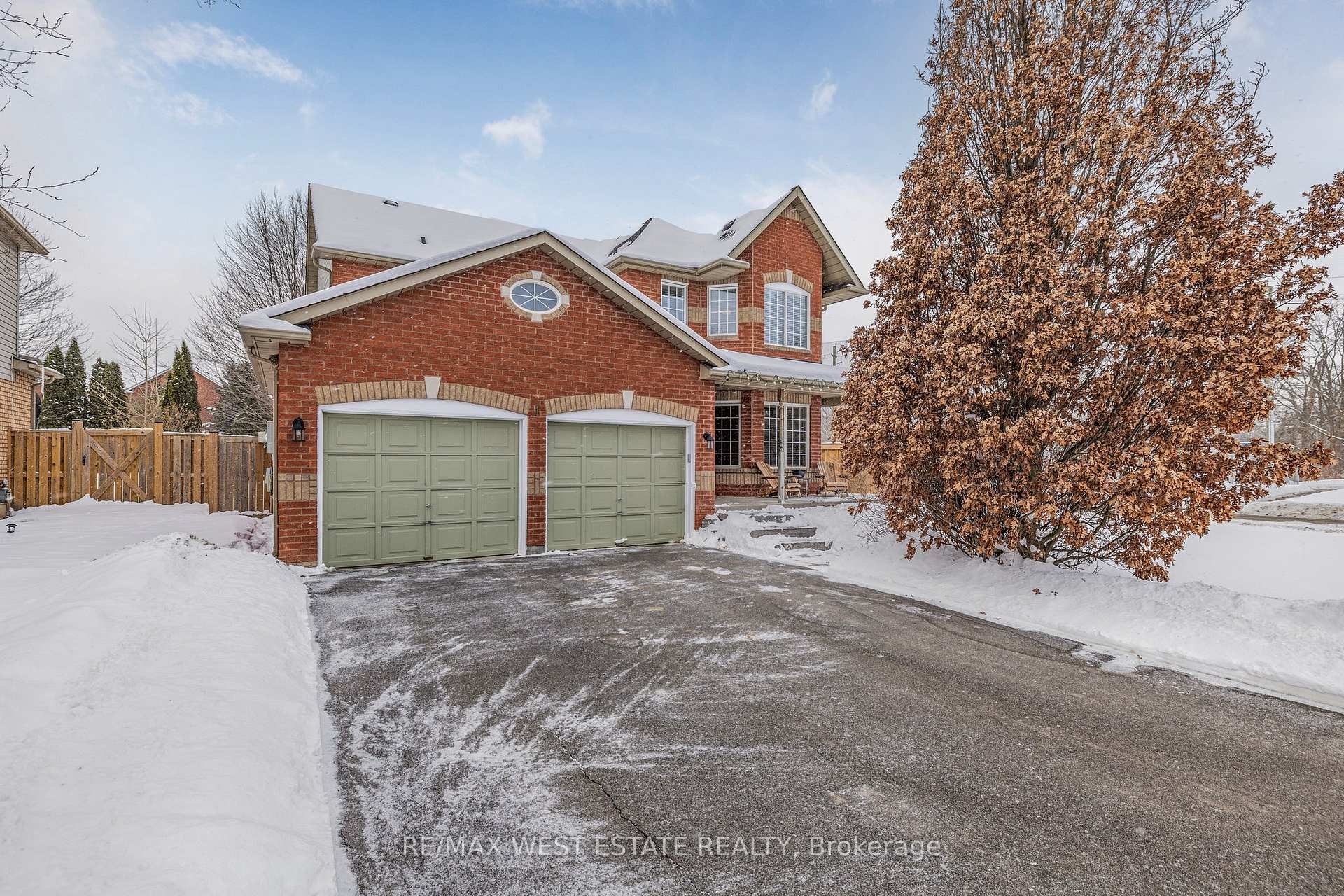 Photo 2 of 1 Wright Street, New Tecumseth, Beeton — HOMEH