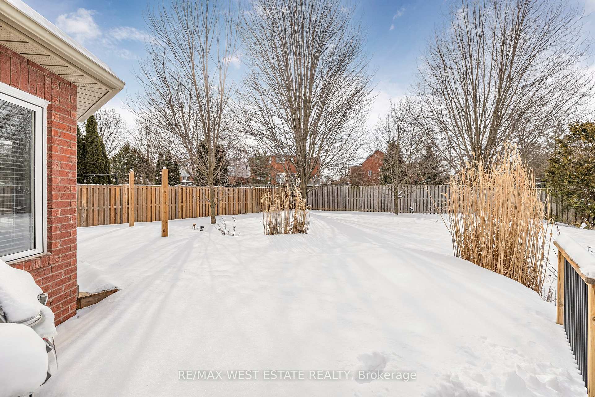Photo 35 of 1 Wright Street, New Tecumseth, Beeton — HOMEH