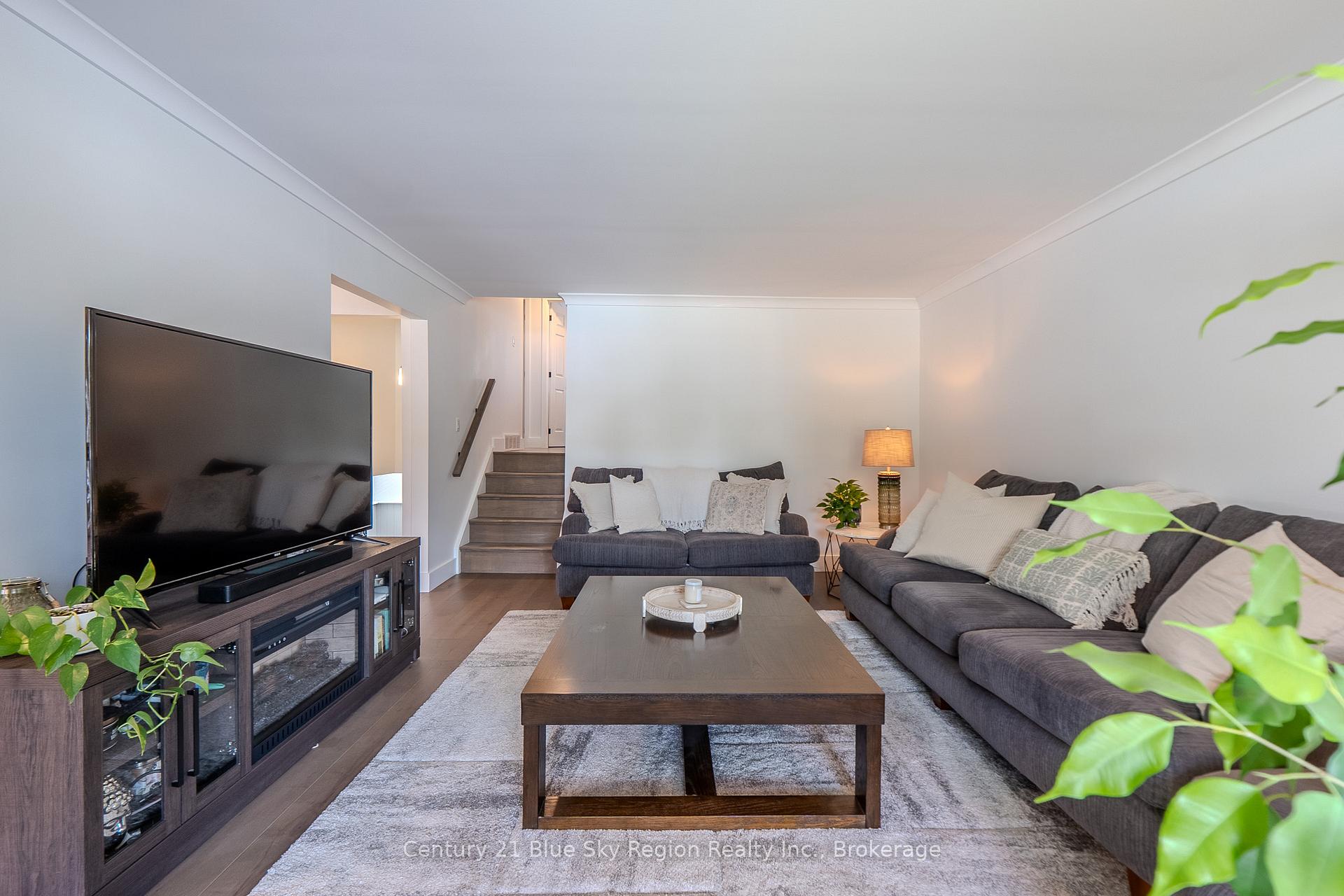 Photo 15 of 109 Macbeth Crescent, North Bay, Widdifield — HOMEH
