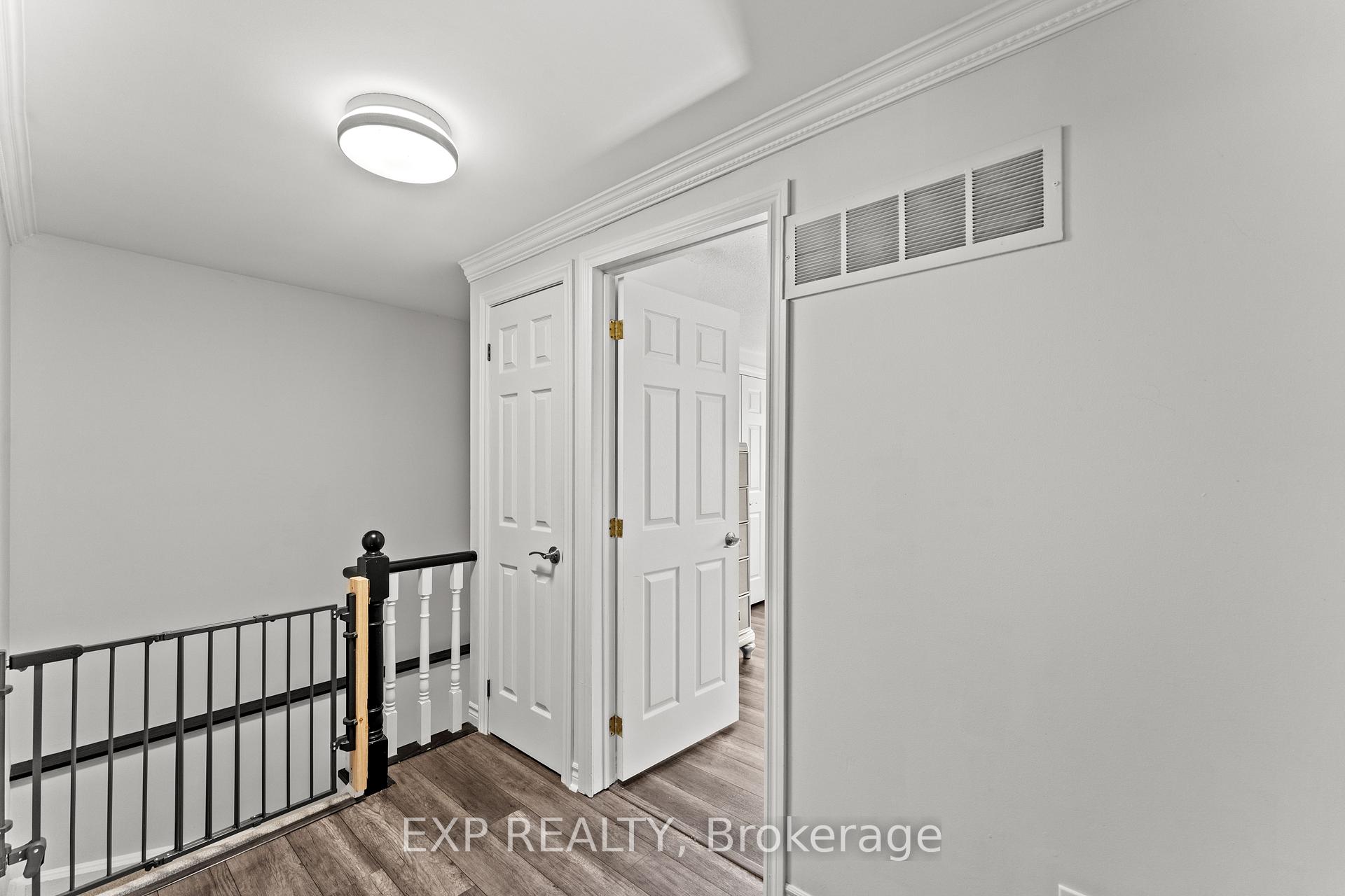 Photo 21 of 380 Woodlawn Crescent, Milton, Bronte Meadows — HOMEH