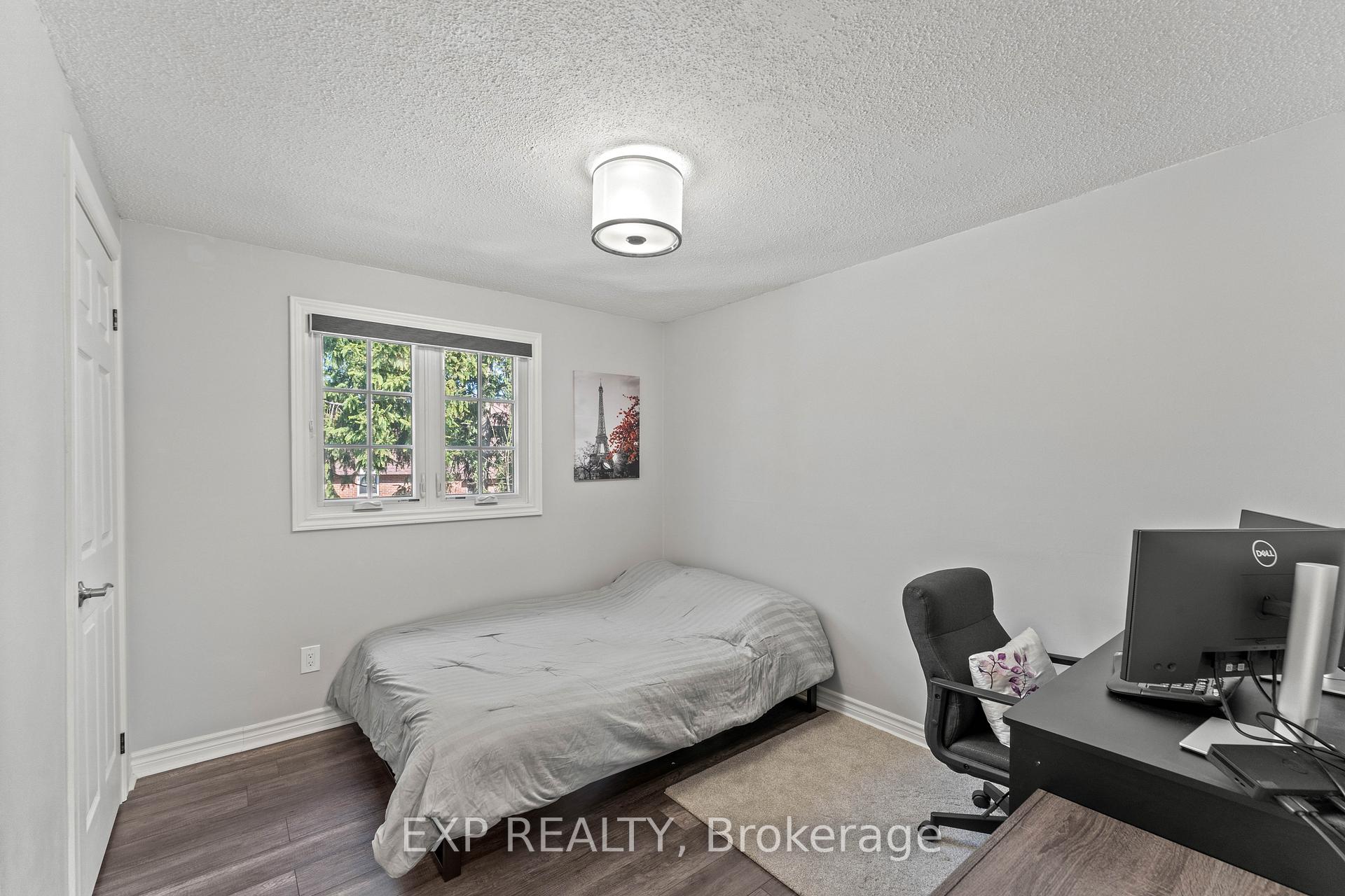 Photo 29 of 380 Woodlawn Crescent, Milton, Bronte Meadows — HOMEH