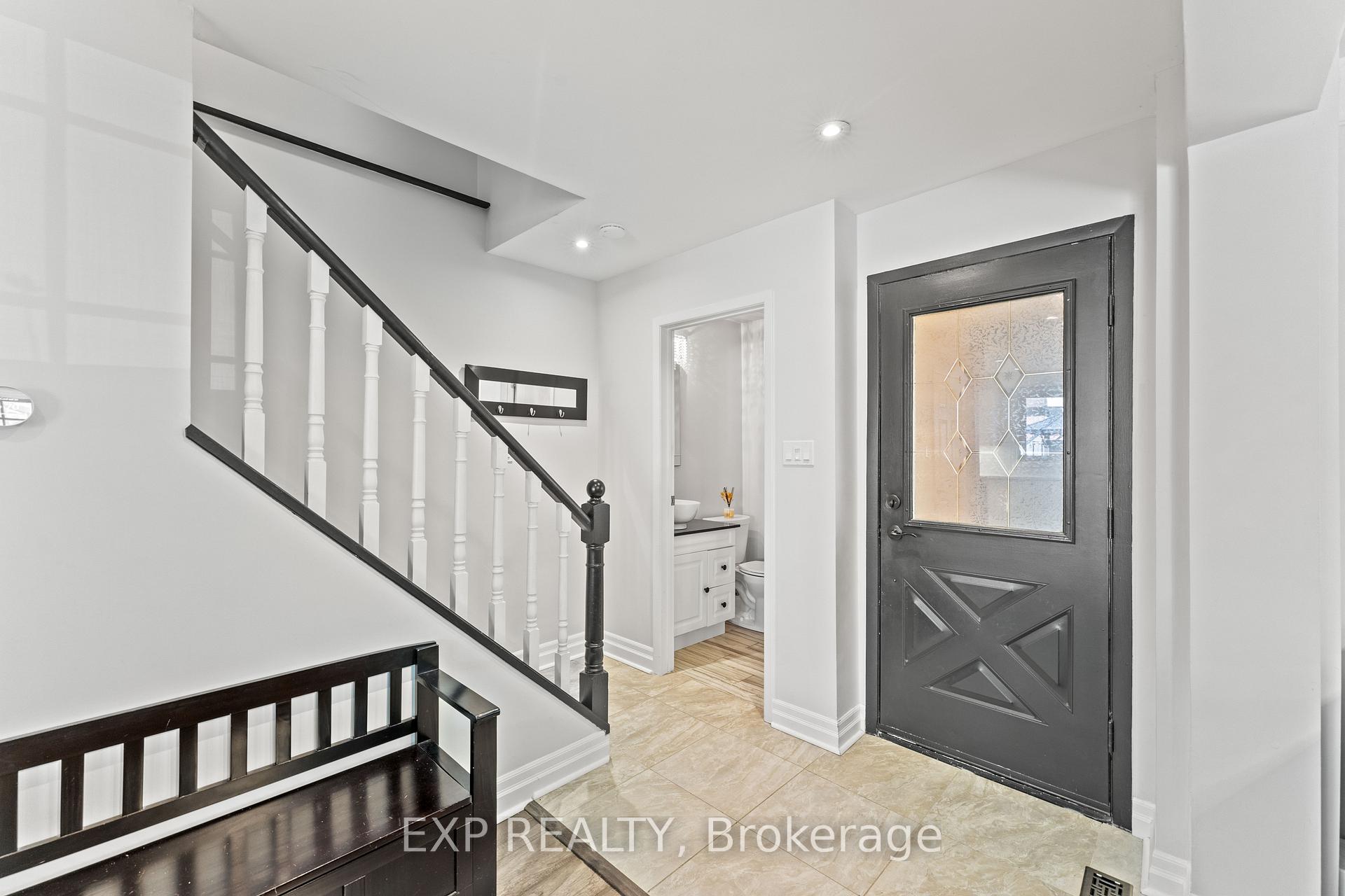 Photo 32 of 380 Woodlawn Crescent, Milton, Bronte Meadows — HOMEH