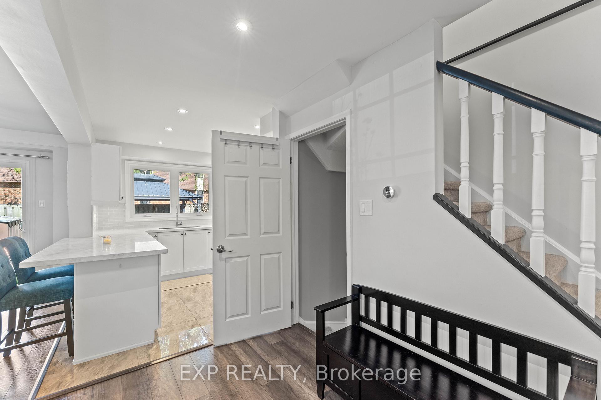 Photo 33 of 380 Woodlawn Crescent, Milton, Bronte Meadows — HOMEH