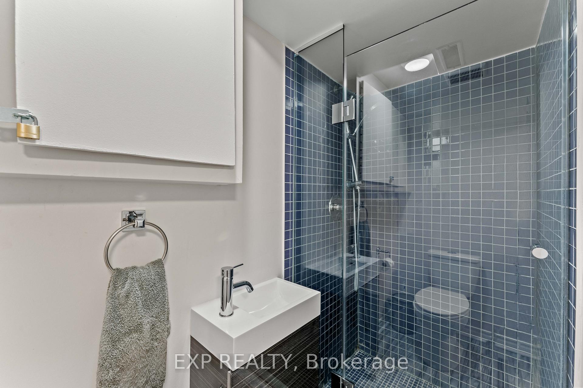 Photo 38 of 380 Woodlawn Crescent, Milton, Bronte Meadows — HOMEH