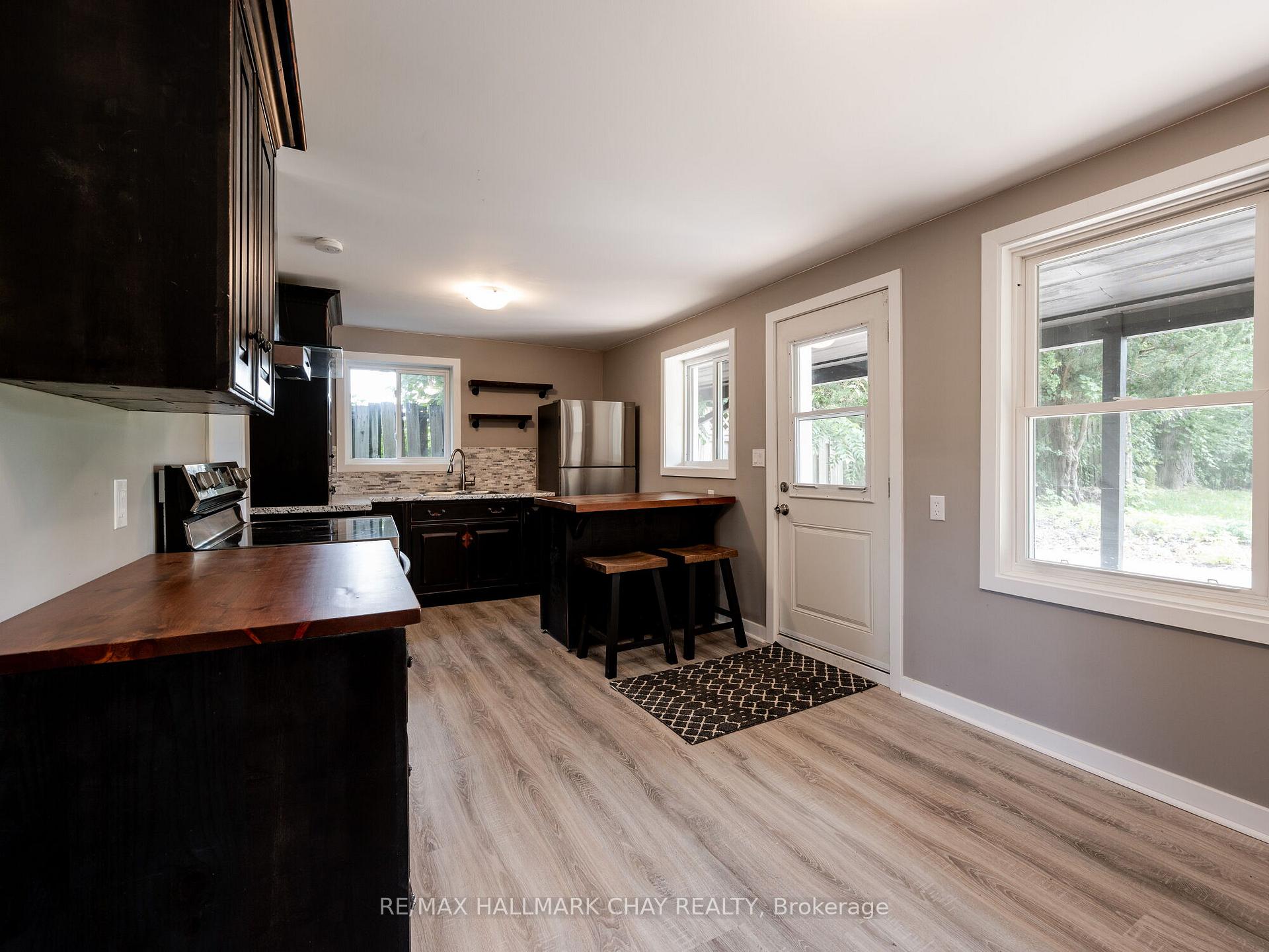 Photo 6 of 268 Victoria Street E, New Tecumseth, Alliston — HOMEH