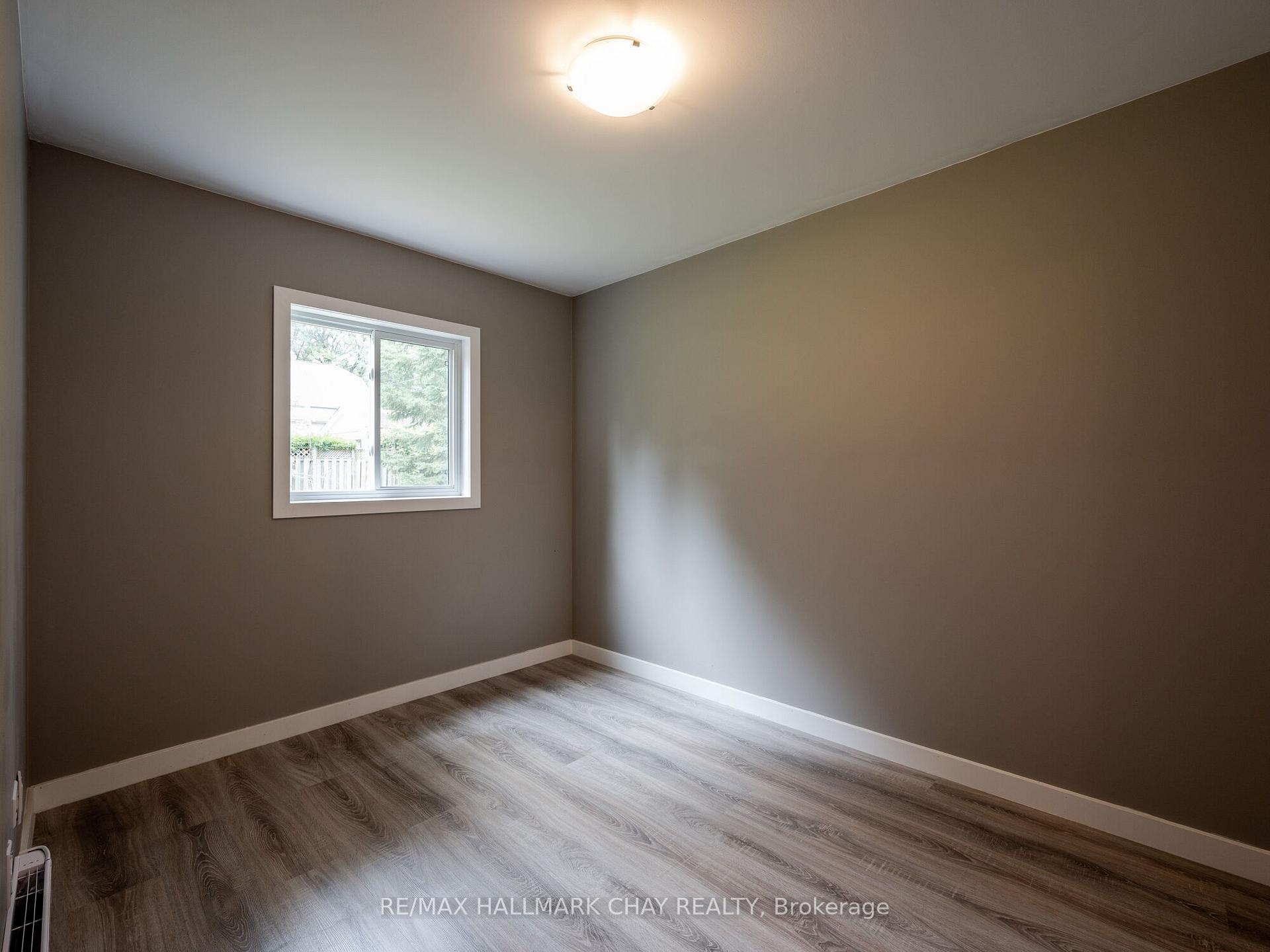 Photo 15 of 268 Victoria Street E, New Tecumseth, Alliston — HOMEH