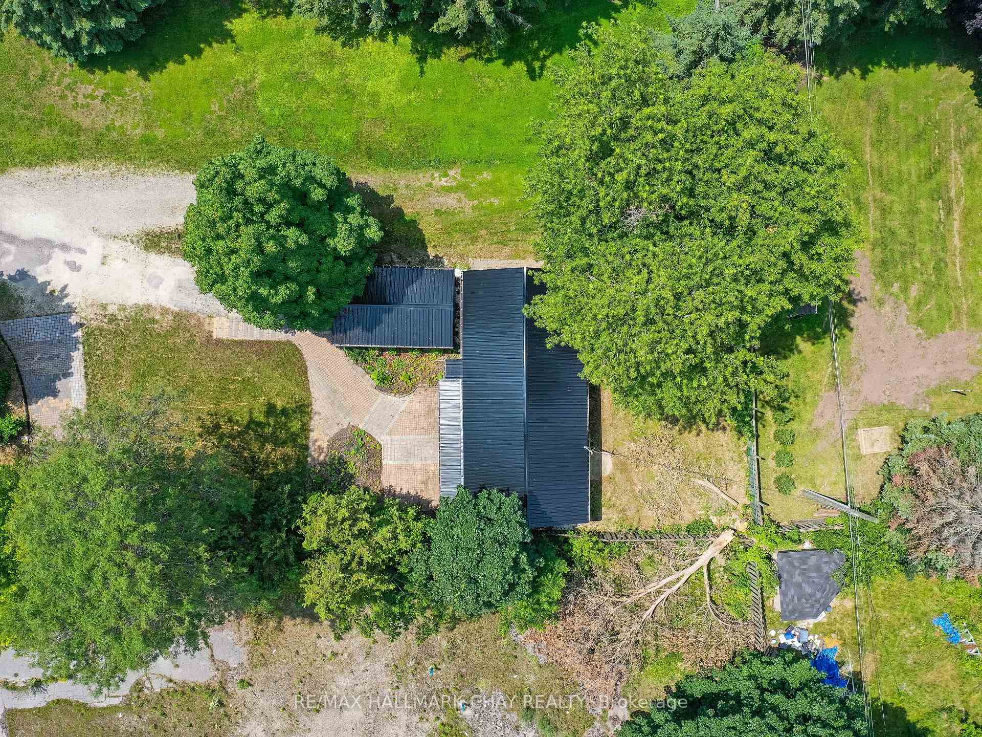 Photo 24 of 268 Victoria Street E, New Tecumseth, Alliston — HOMEH
