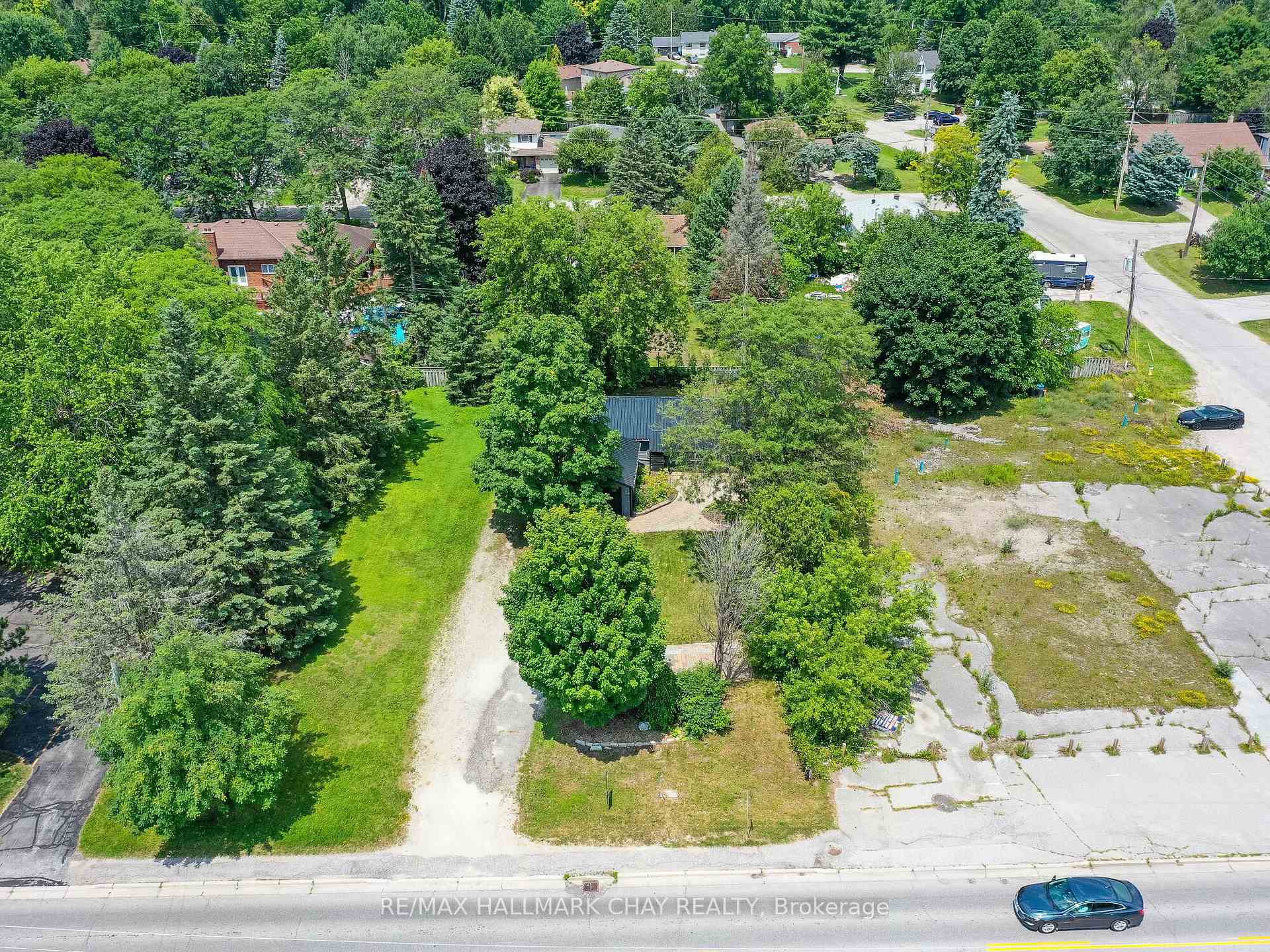 Photo 28 of 268 Victoria Street E, New Tecumseth, Alliston — HOMEH