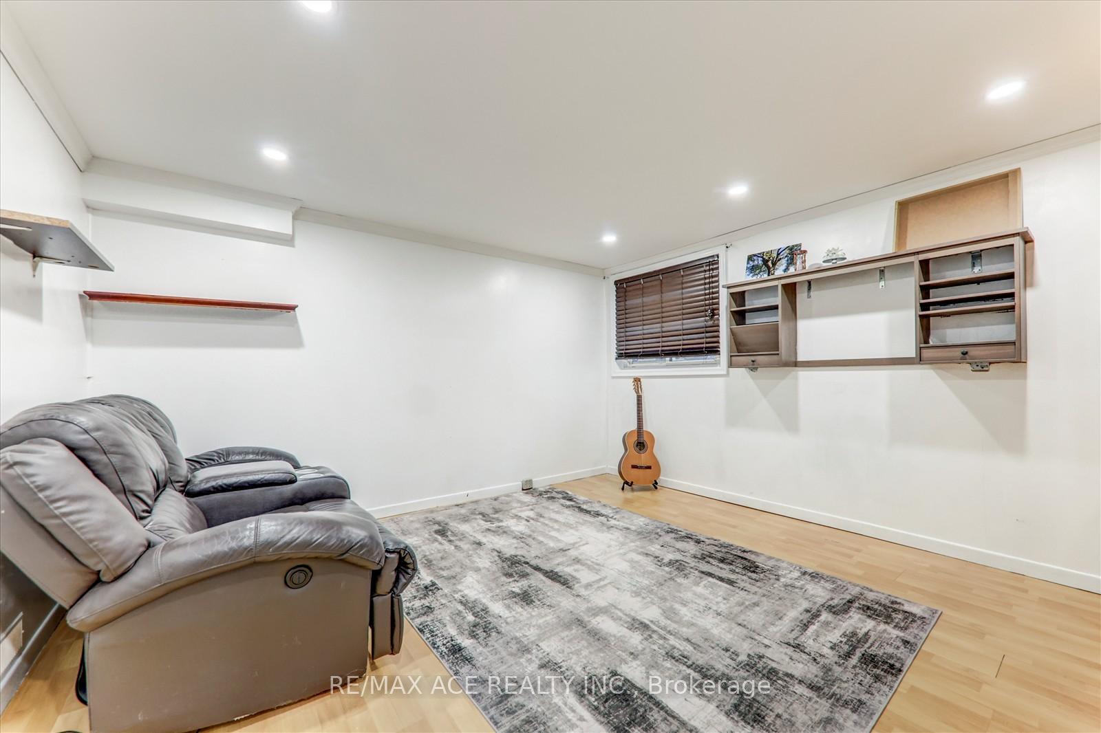 Photo 27 of 81 Grassmere Avenue, Oshawa, Lakeview — HOMEH