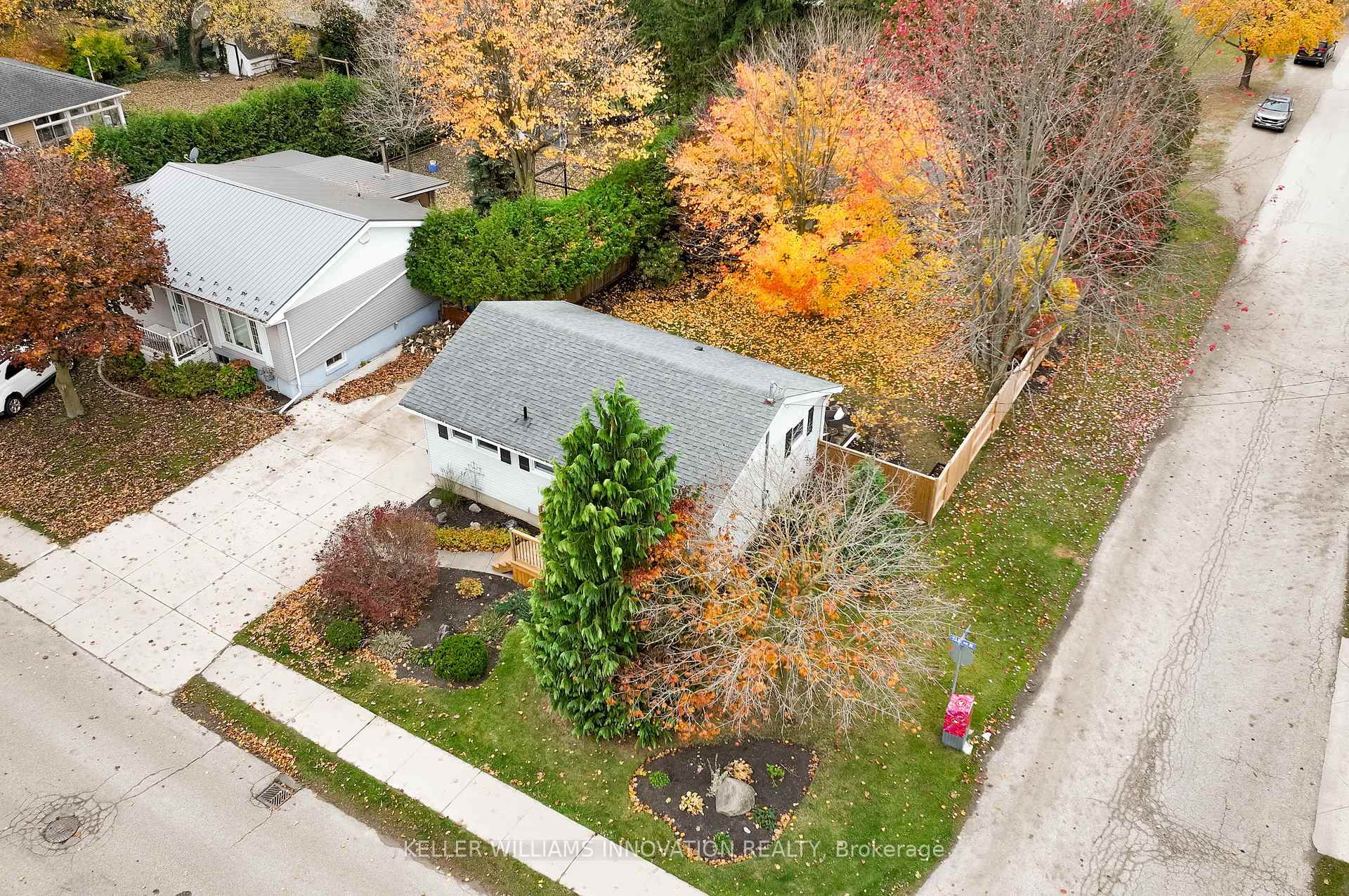 Photo 4 of 495 Elm Avenue N, North Perth, Listowel — HOMEH