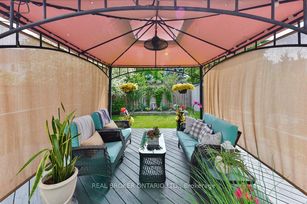 Photo 21 of 591 Caverhill Crescent, Milton, Clarke — HOMEH