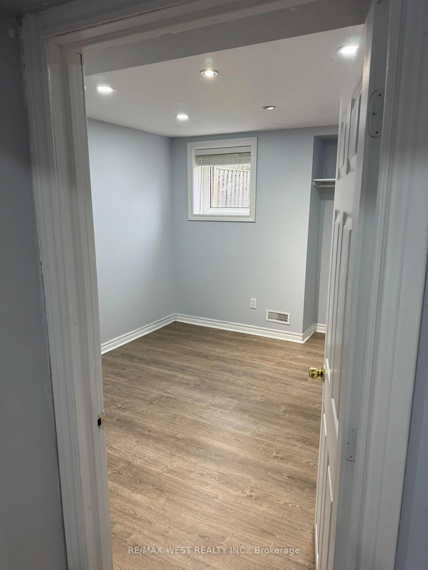 Photo 16 of Unit Basement, 640 Ormond Drive, Oshawa, Samac — HOMEH