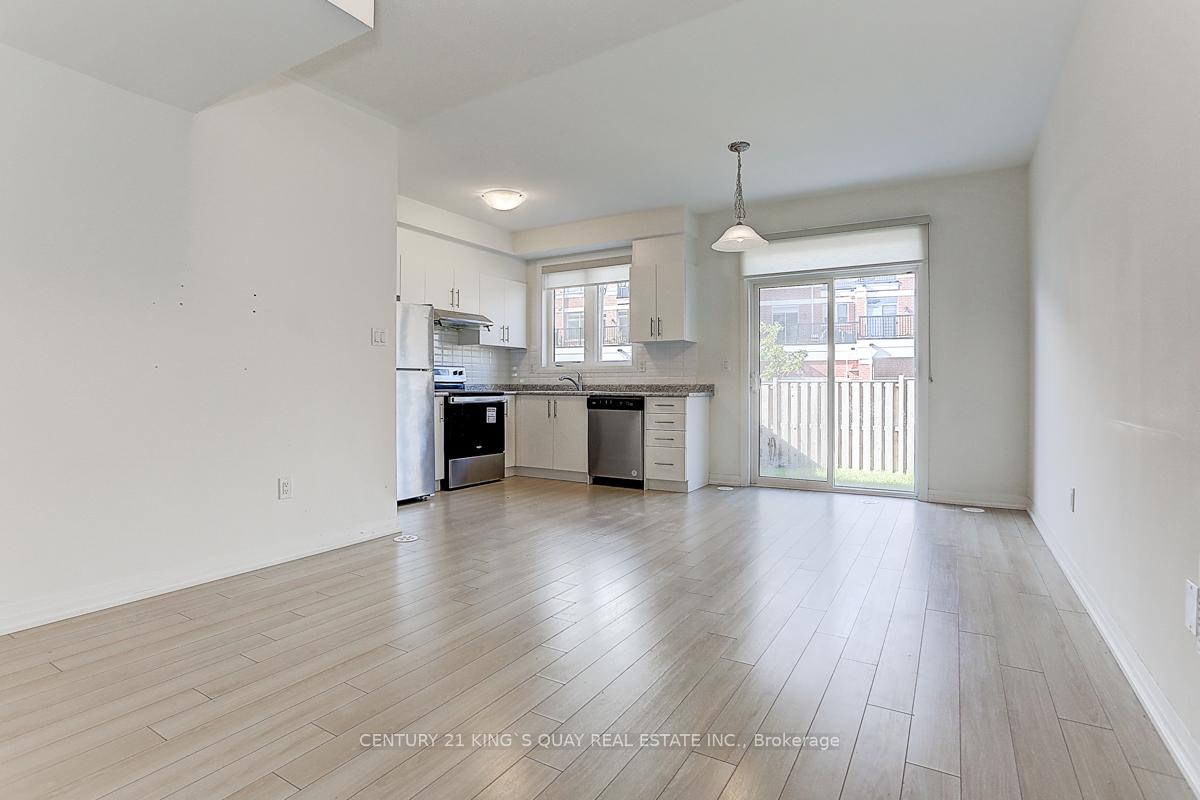 Photo 4 of 34 Sissons Way, Markham, Box Grove — HOMEH