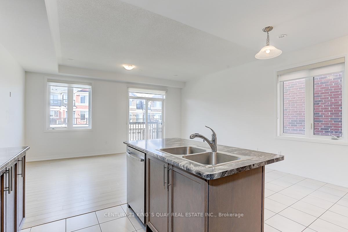 Photo 19 of 34 Sissons Way, Markham, Box Grove — HOMEH