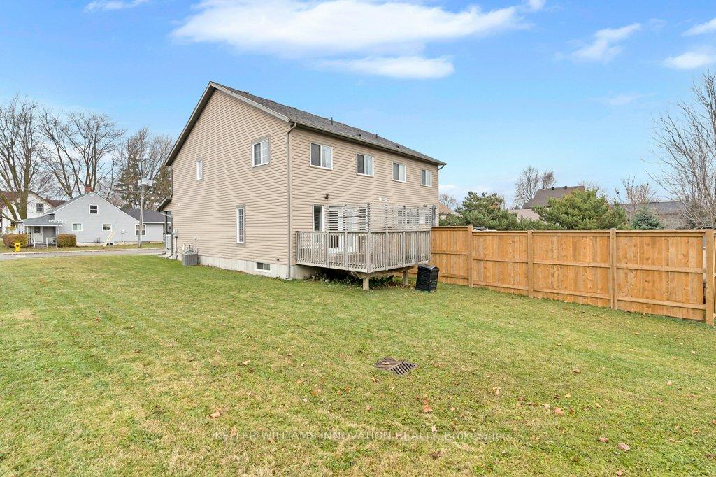 Photo 13 of 110 Albert Avenue N, North Perth, Listowel — HOMEH