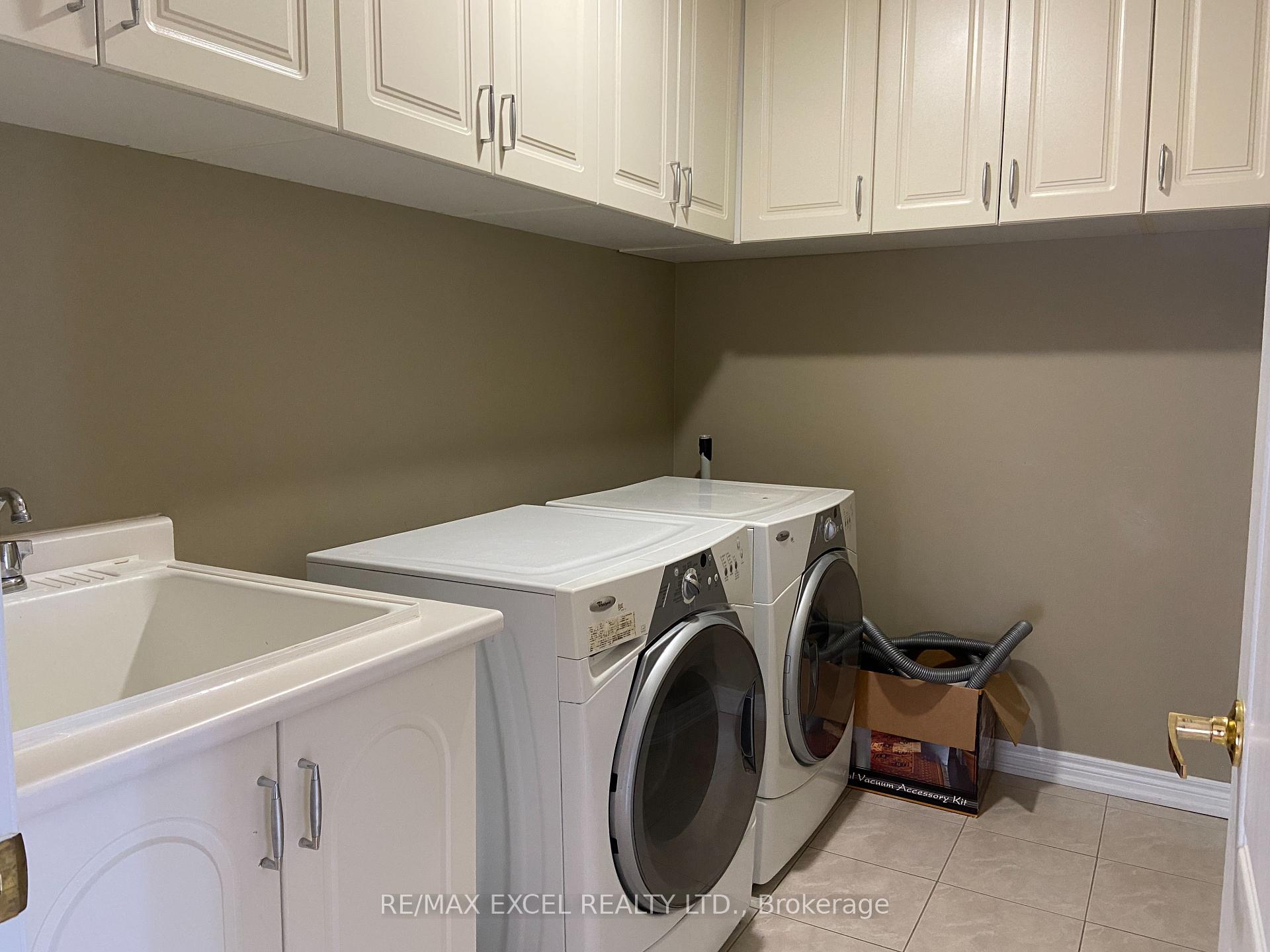 Photo 17 of 41 Florelle Drive, Markham, Wismer — HOMEH