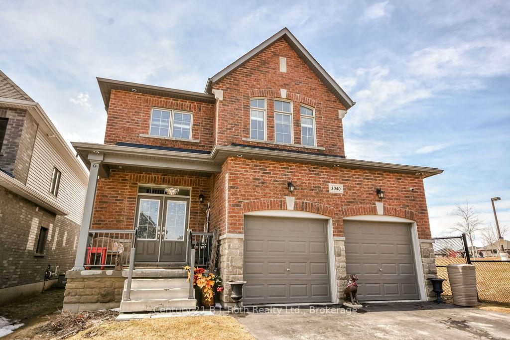 Photo 1 of 3040 Orion Boulevard, Orillia — HOMEH