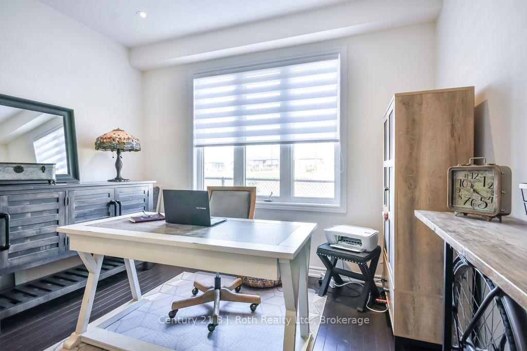 Photo 10 of 3040 Orion Boulevard, Orillia — HOMEH