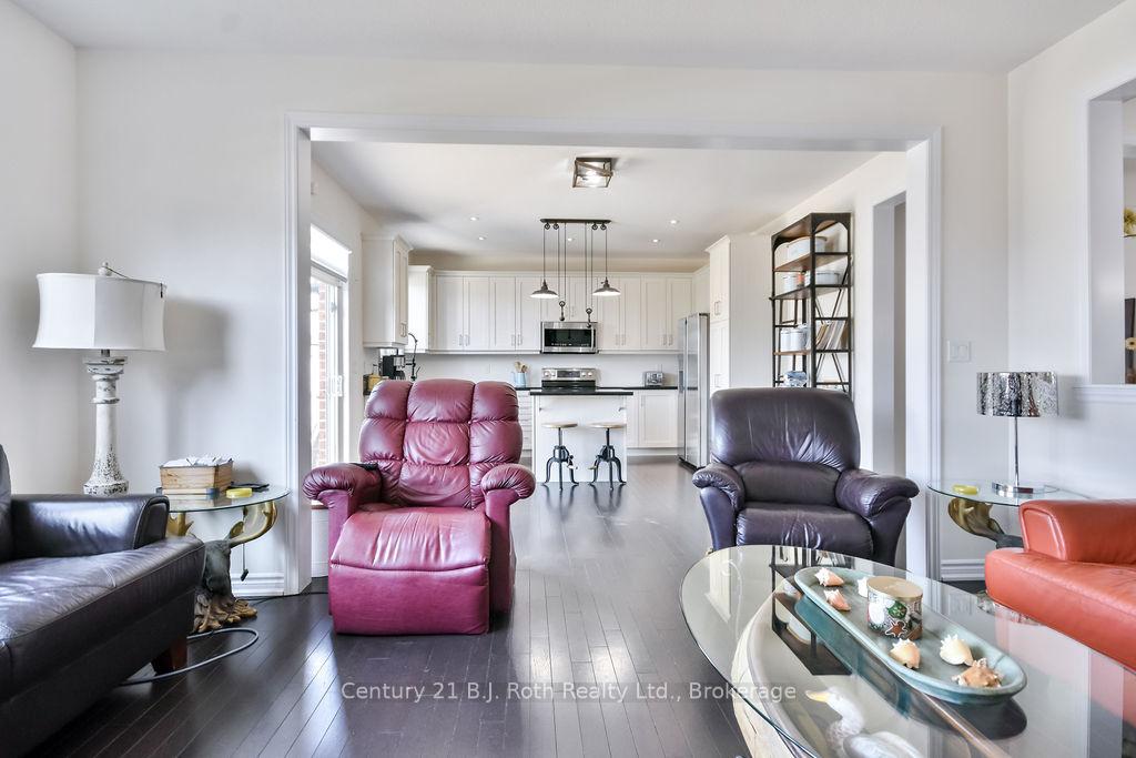 Photo 17 of 3040 Orion Boulevard, Orillia — HOMEH