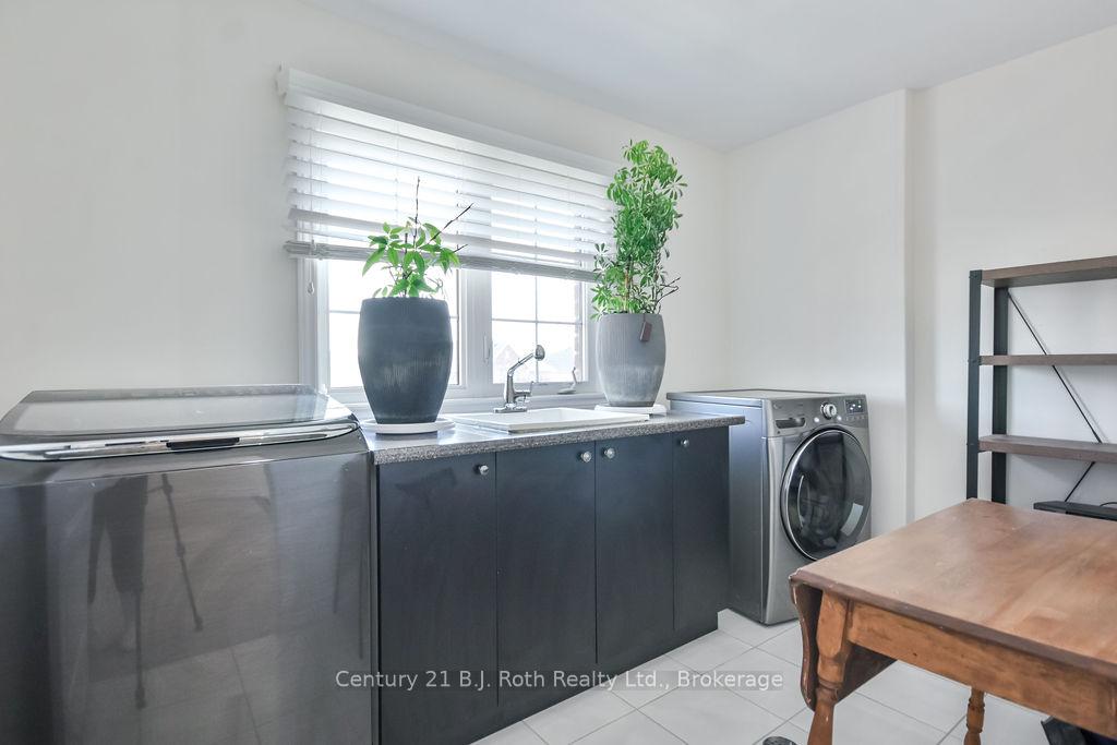 Photo 20 of 3040 Orion Boulevard, Orillia — HOMEH