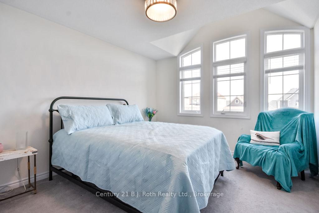 Photo 21 of 3040 Orion Boulevard, Orillia — HOMEH
