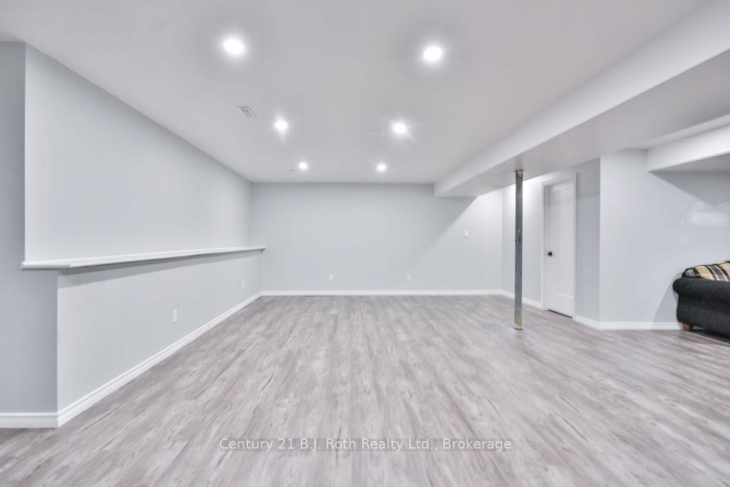 Photo 39 of 3040 Orion Boulevard, Orillia — HOMEH