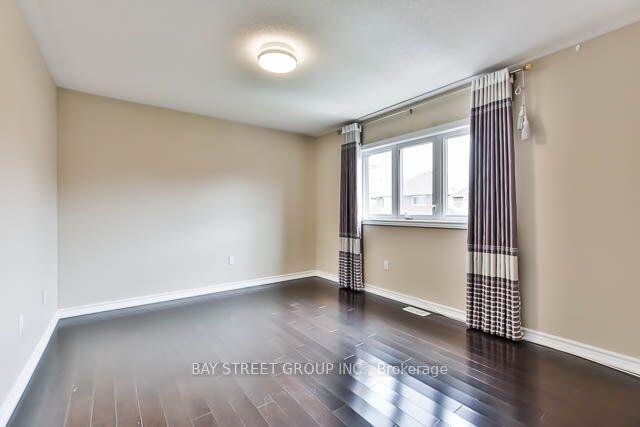 Photo 16 of 104 Evershot Crescent, Markham, Wismer — HOMEH