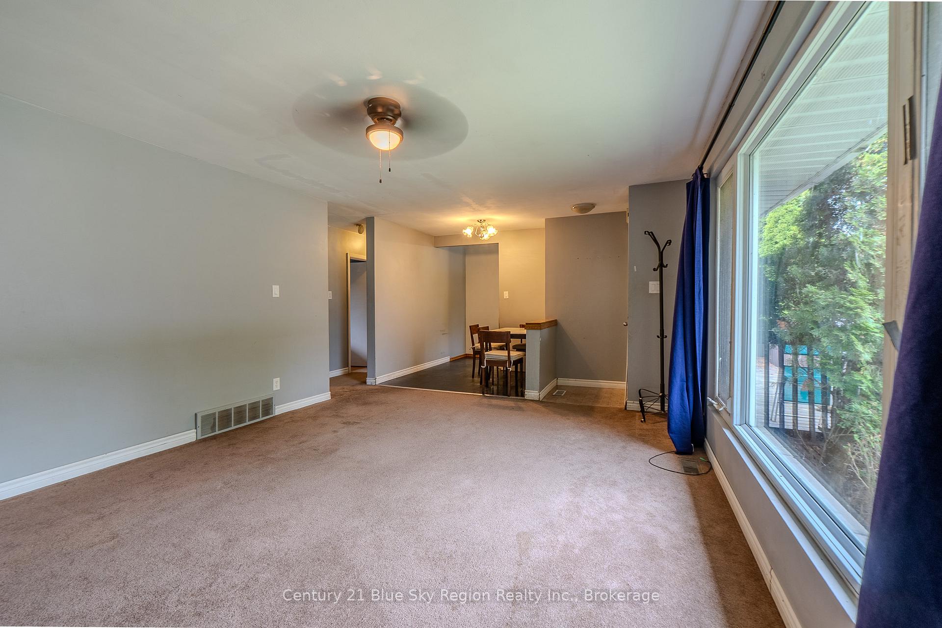 Photo 8 of 23 Strathcona Drive, North Bay, Ferris — HOMEH