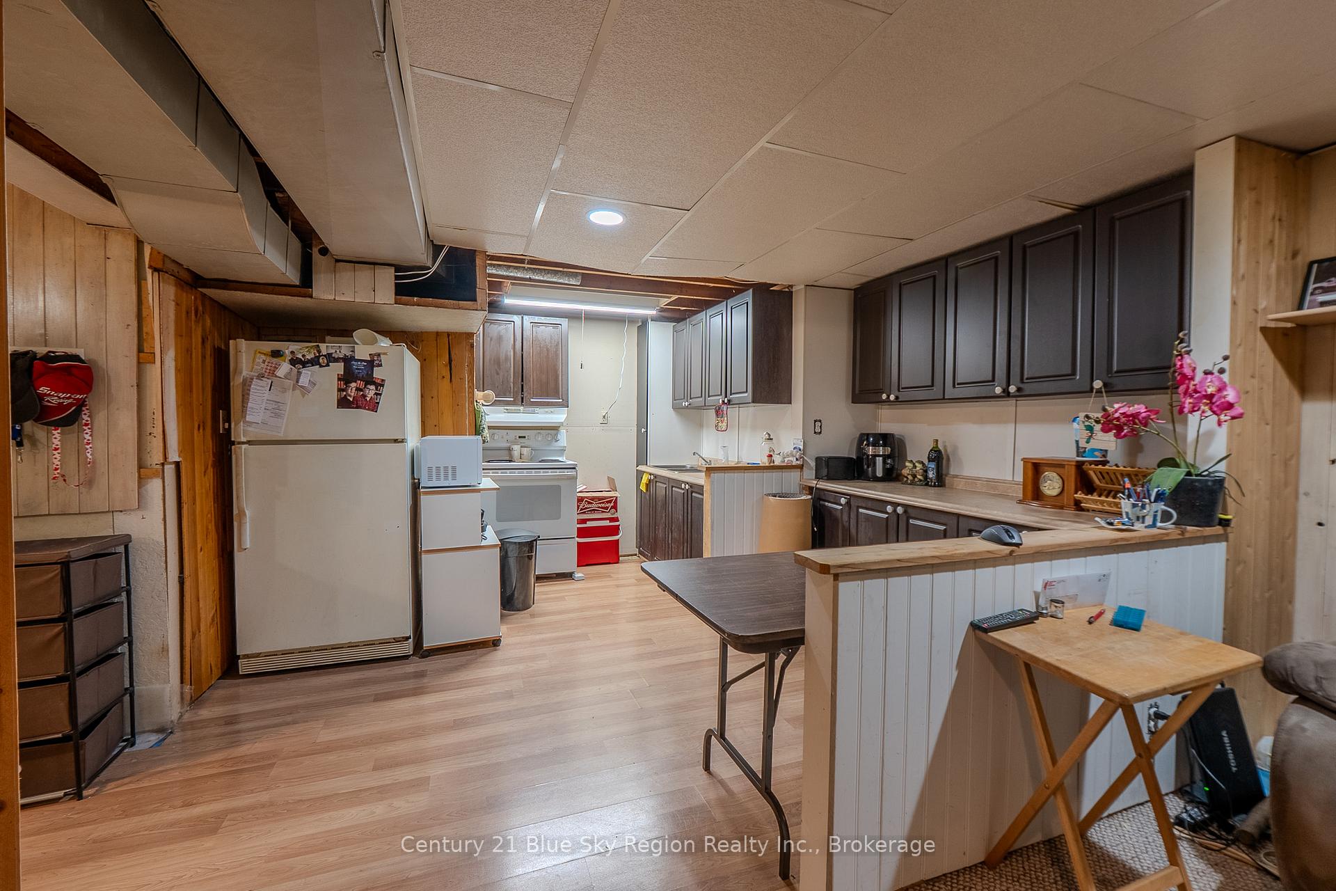 Photo 16 of 23 Strathcona Drive, North Bay, Ferris — HOMEH