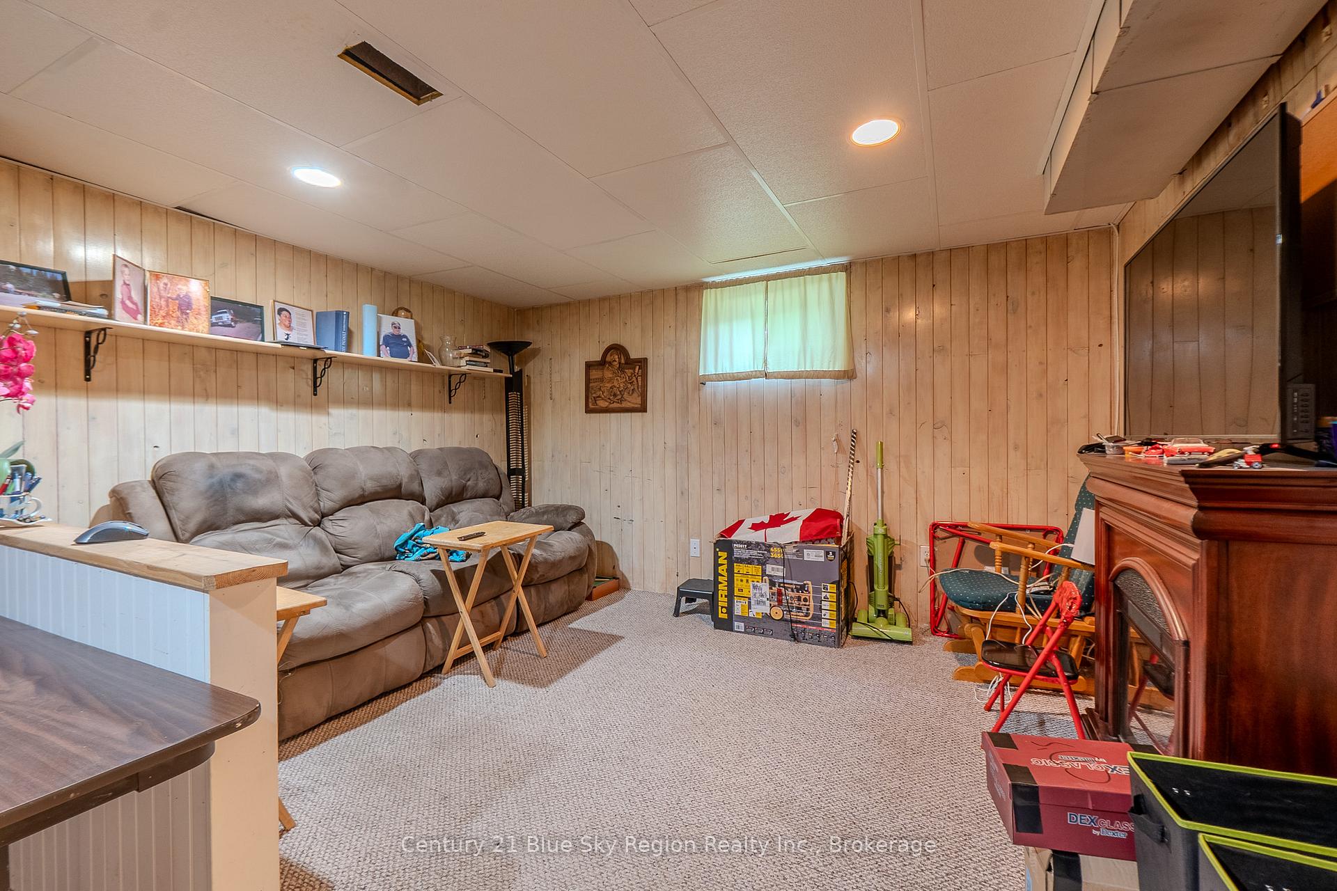 Photo 17 of 23 Strathcona Drive, North Bay, Ferris — HOMEH