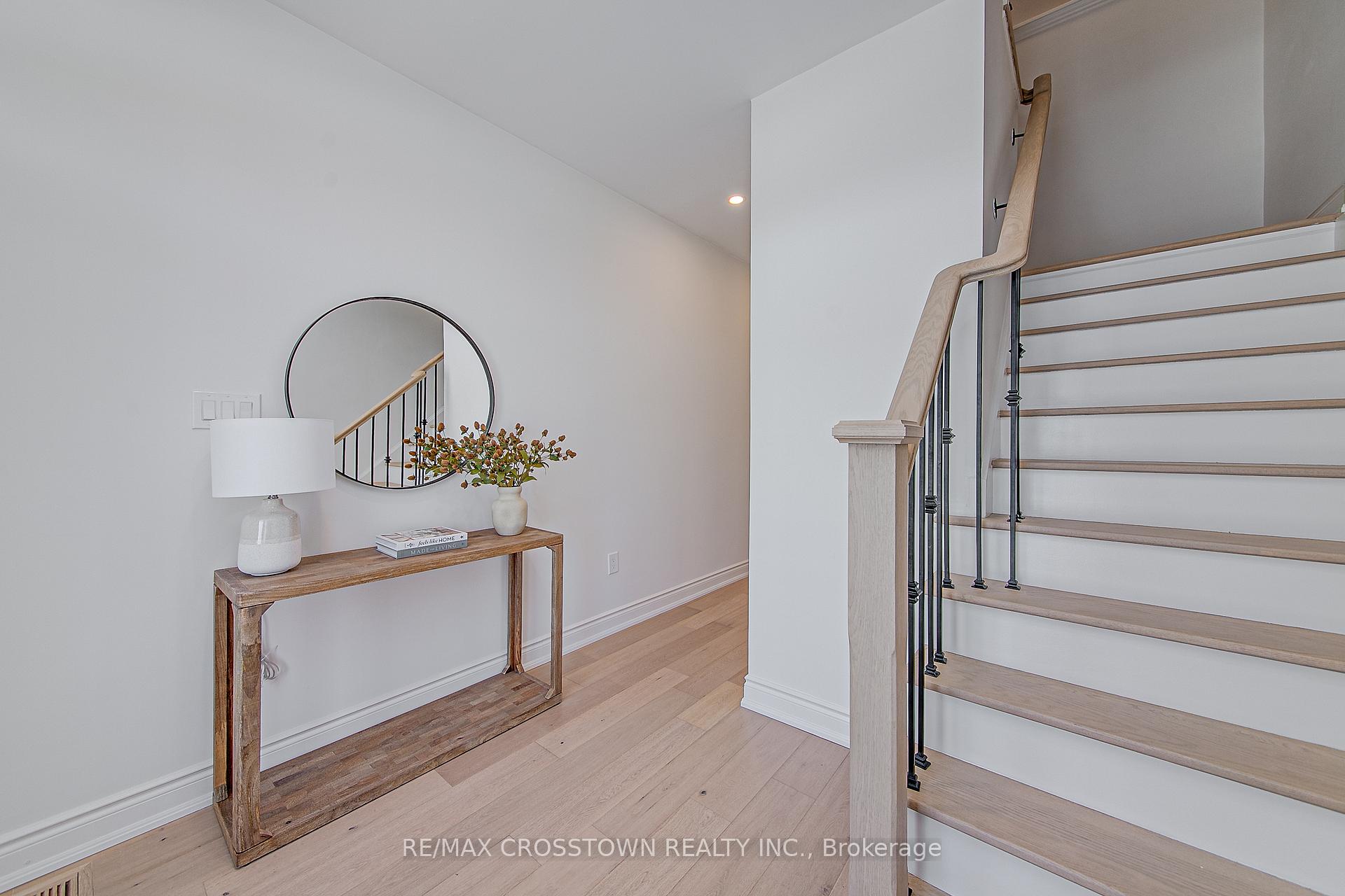 Photo 4 of 23 Lorne Thomas Place, New Tecumseth, Rural New Tecumseth — HOMEH