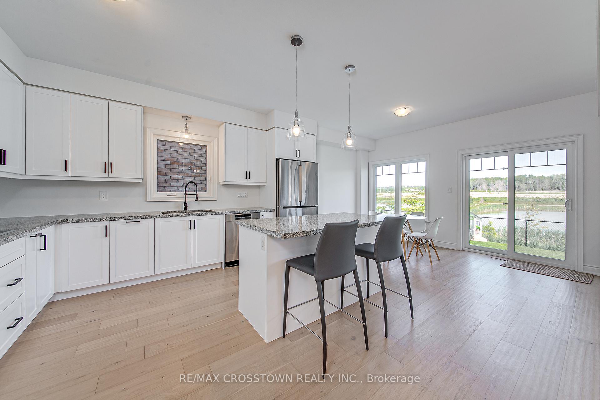 Photo 8 of 23 Lorne Thomas Place, New Tecumseth, Rural New Tecumseth — HOMEH