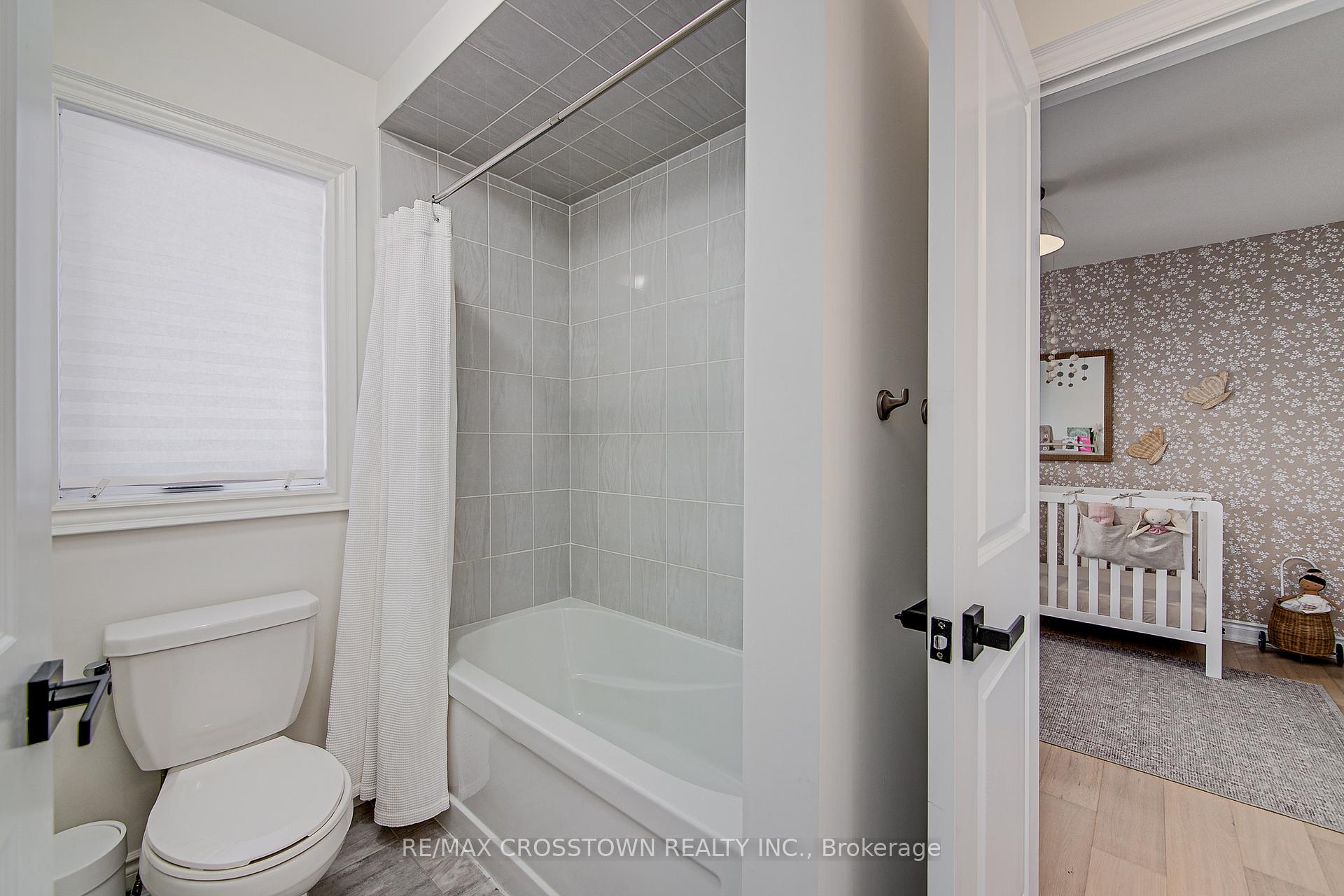 Photo 37 of 23 Lorne Thomas Place, New Tecumseth, Rural New Tecumseth — HOMEH