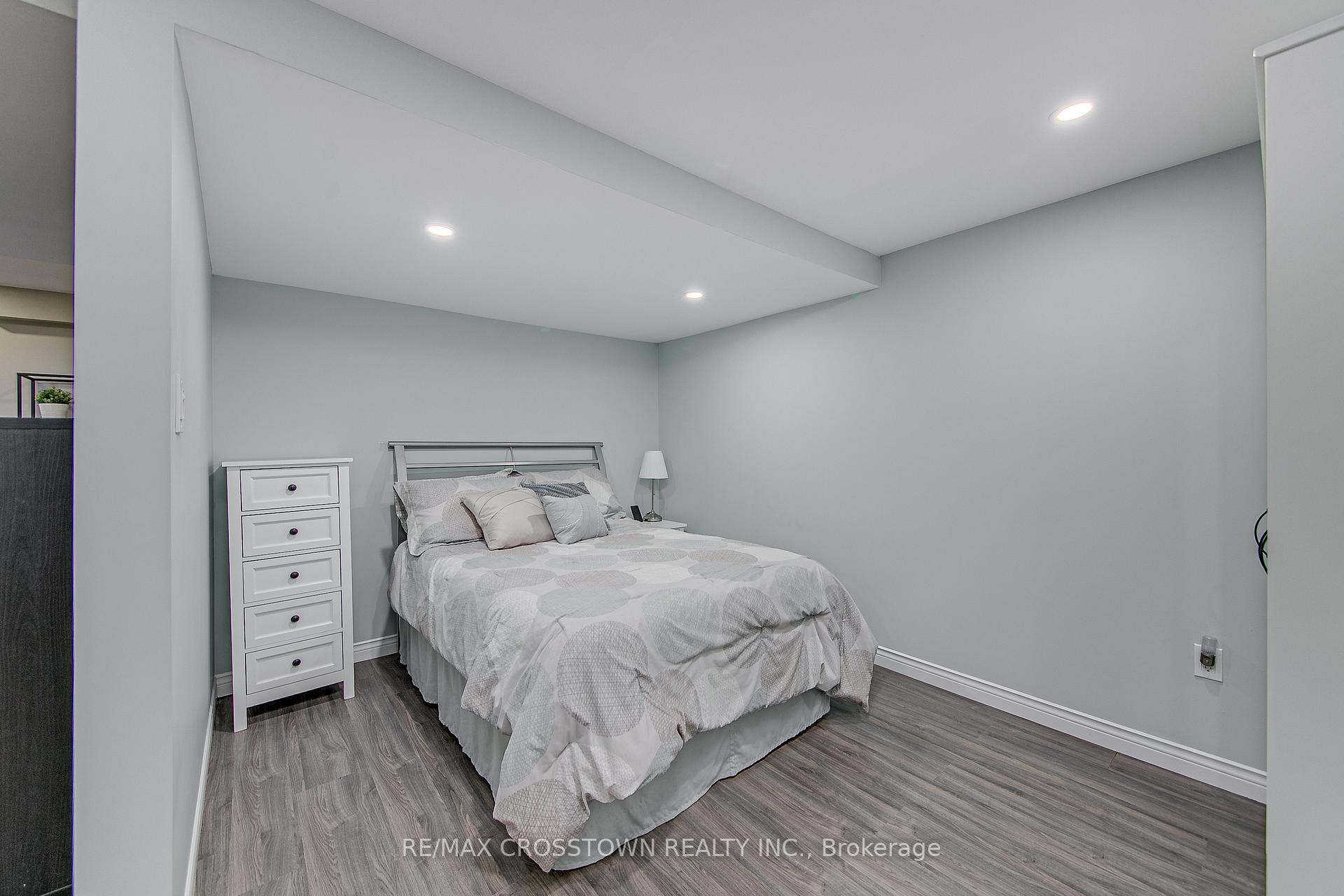 Photo 47 of 23 Lorne Thomas Place, New Tecumseth, Rural New Tecumseth — HOMEH
