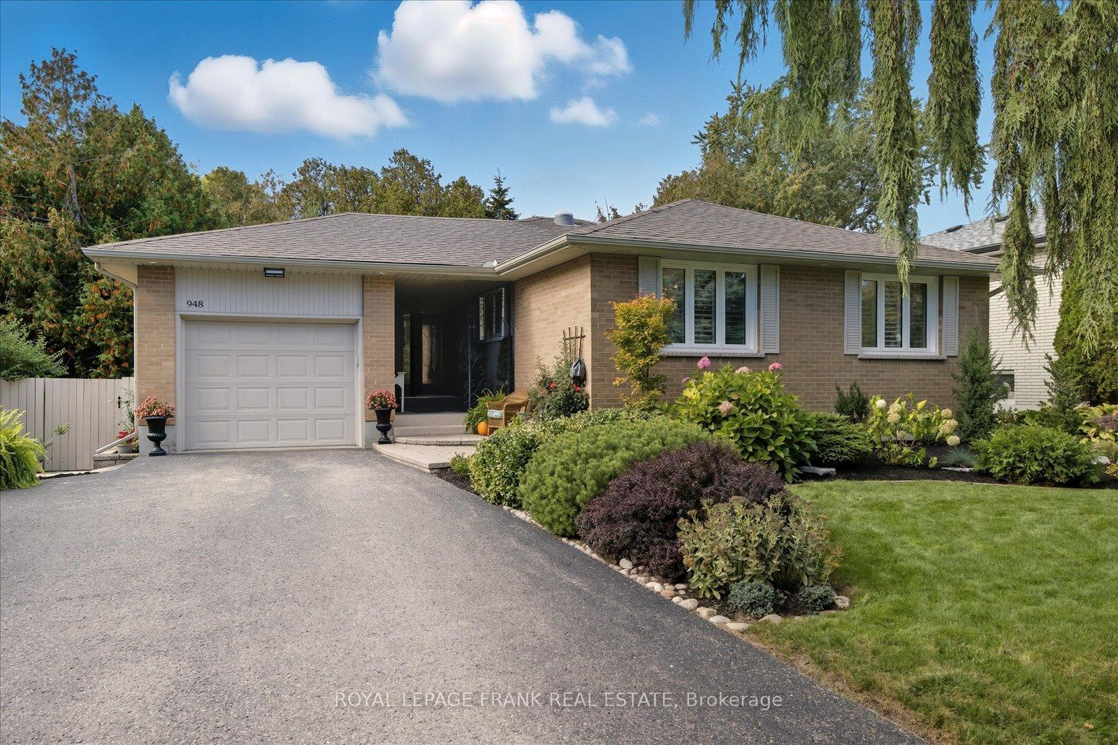 Photo 1 of 948 Oshawa Boulevard N, Oshawa, Centennial — HOMEH