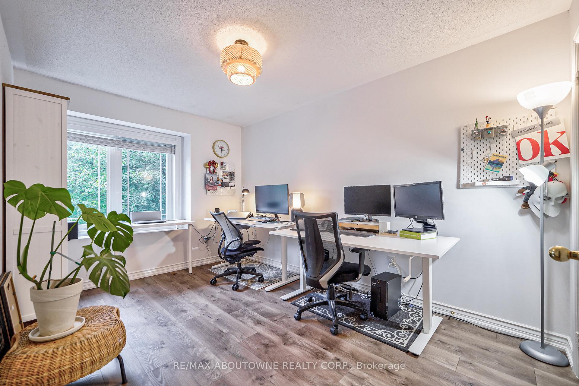 Photo 13 of 23 Omega Street, Markham, Wismer — HOMEH