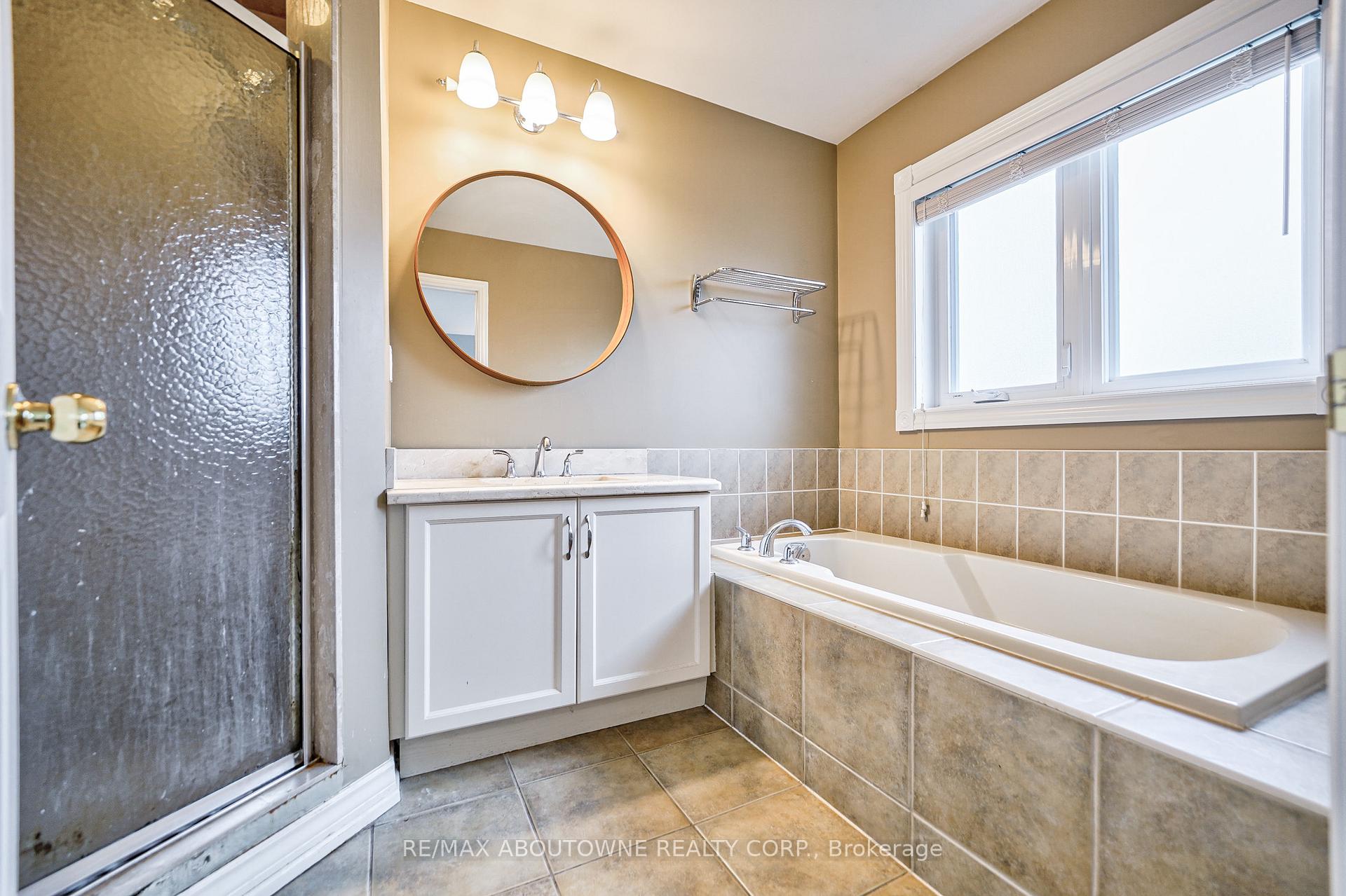 Photo 22 of 23 Omega Street, Markham, Wismer — HOMEH