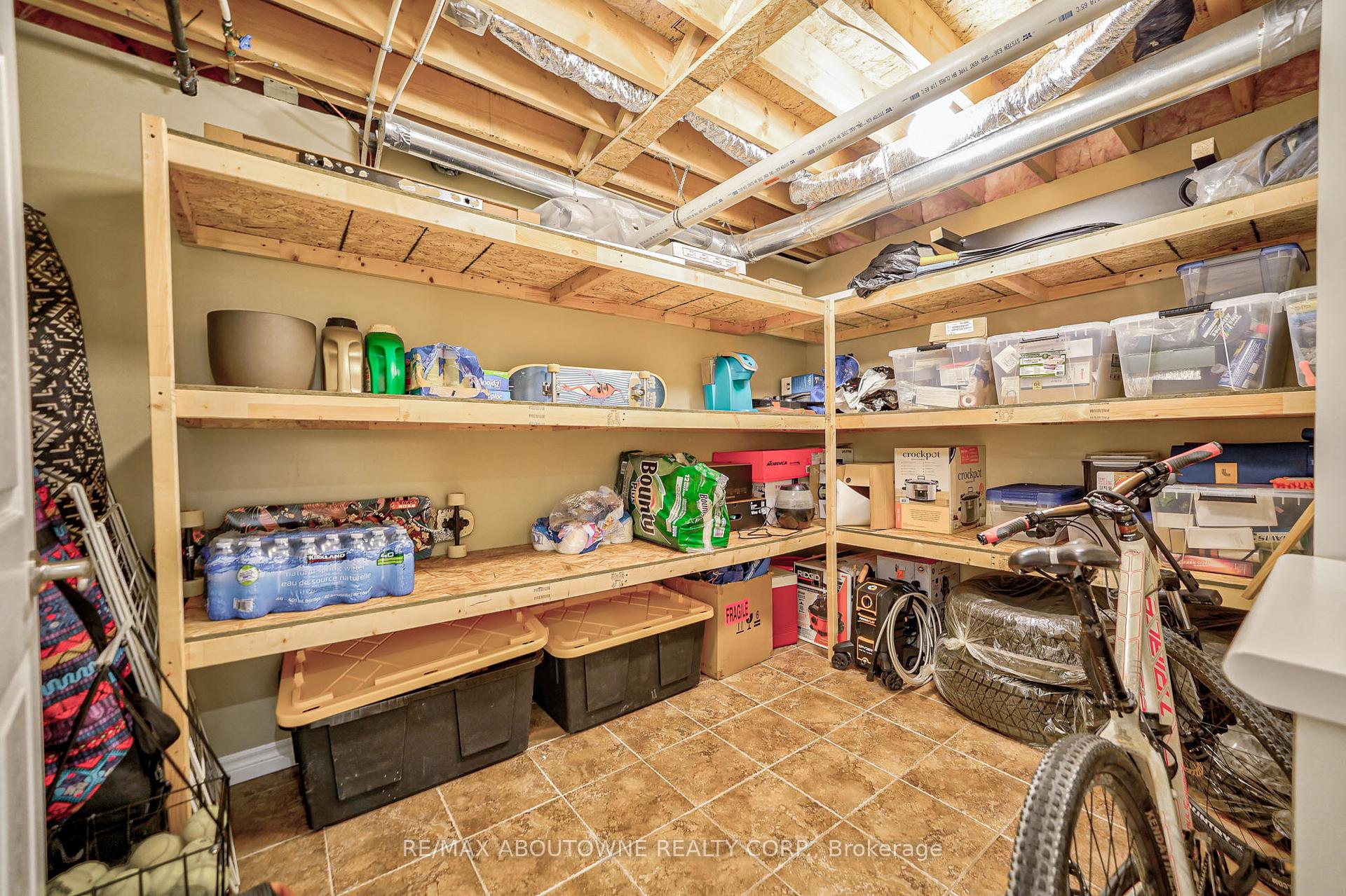 Photo 29 of 23 Omega Street, Markham, Wismer — HOMEH