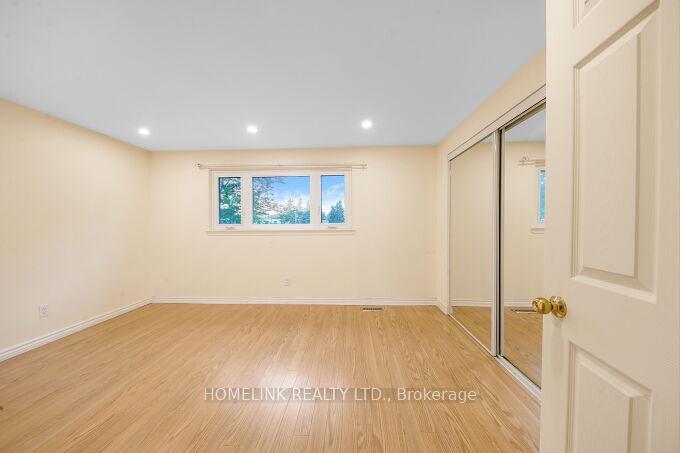 Photo 32 of 415 Chandos Court, Oshawa, Lakeview — HOMEH