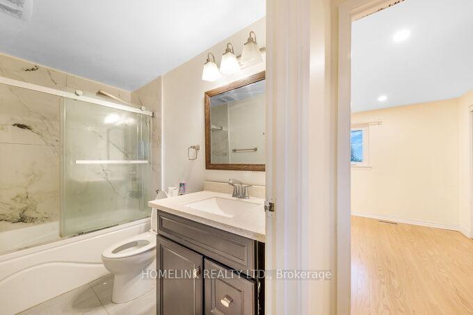 Photo 35 of 415 Chandos Court, Oshawa, Lakeview — HOMEH