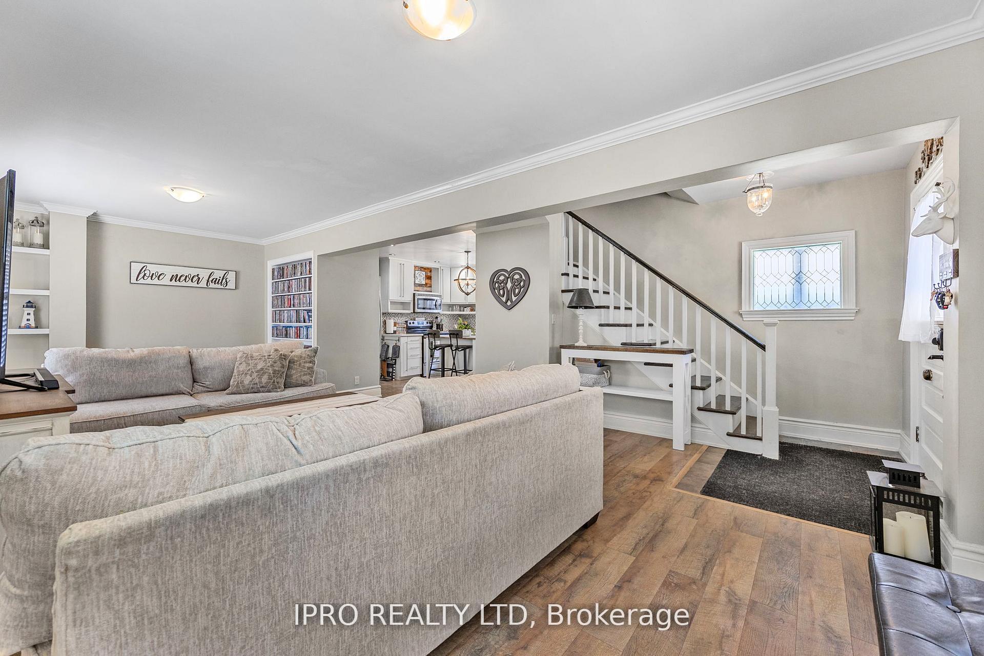Photo 18 of 280 Mary Street, Orillia — HOMEH
