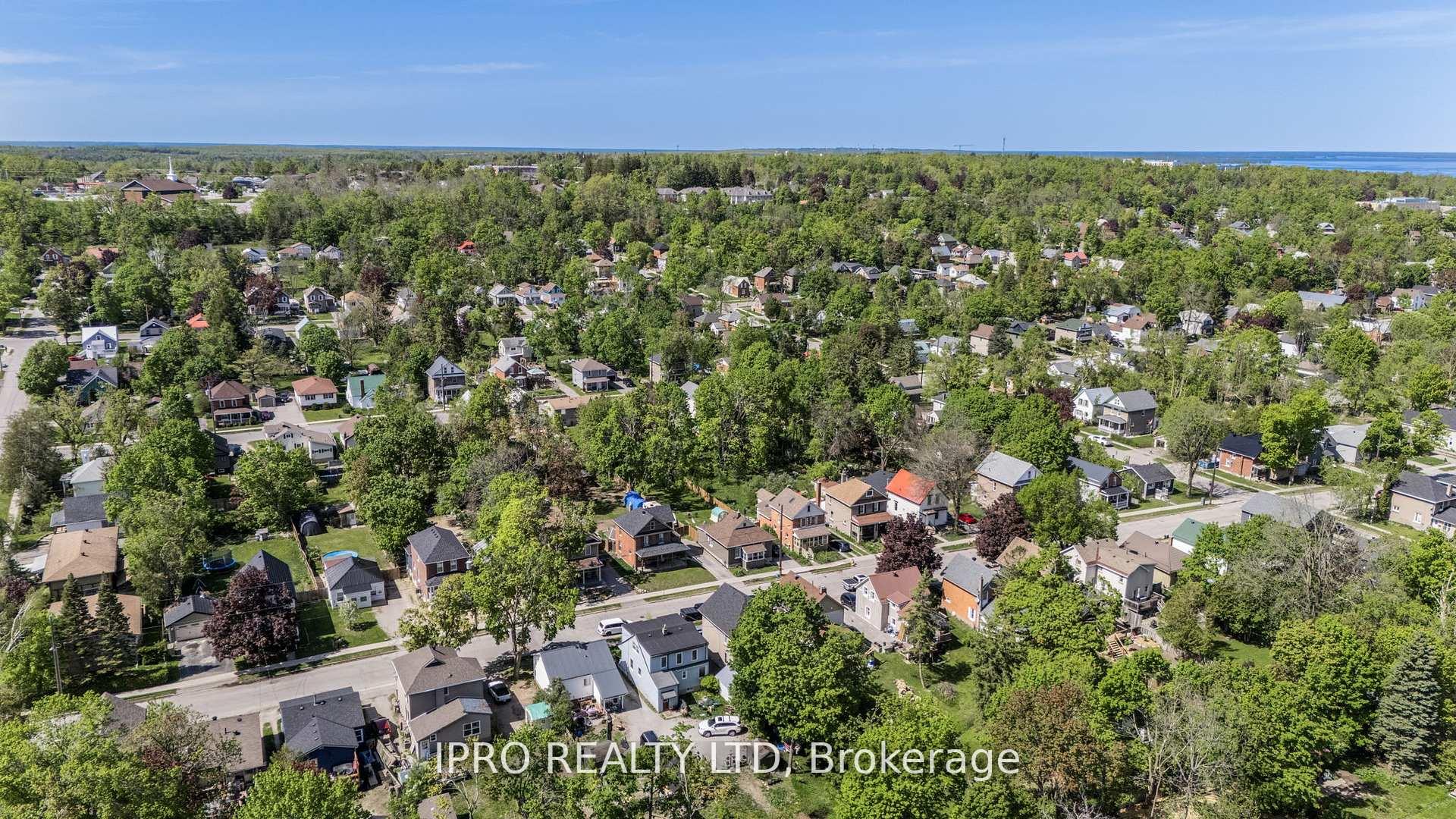 Photo 39 of 280 Mary Street, Orillia — HOMEH