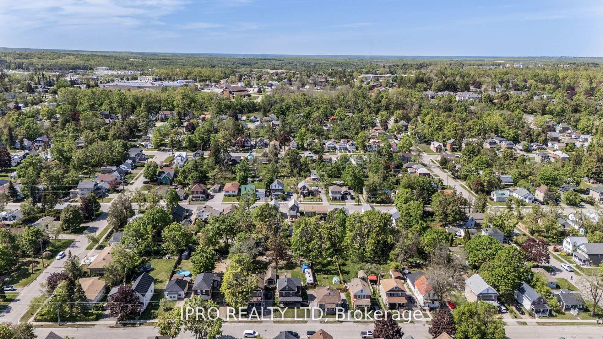 Photo 44 of 280 Mary Street, Orillia — HOMEH
