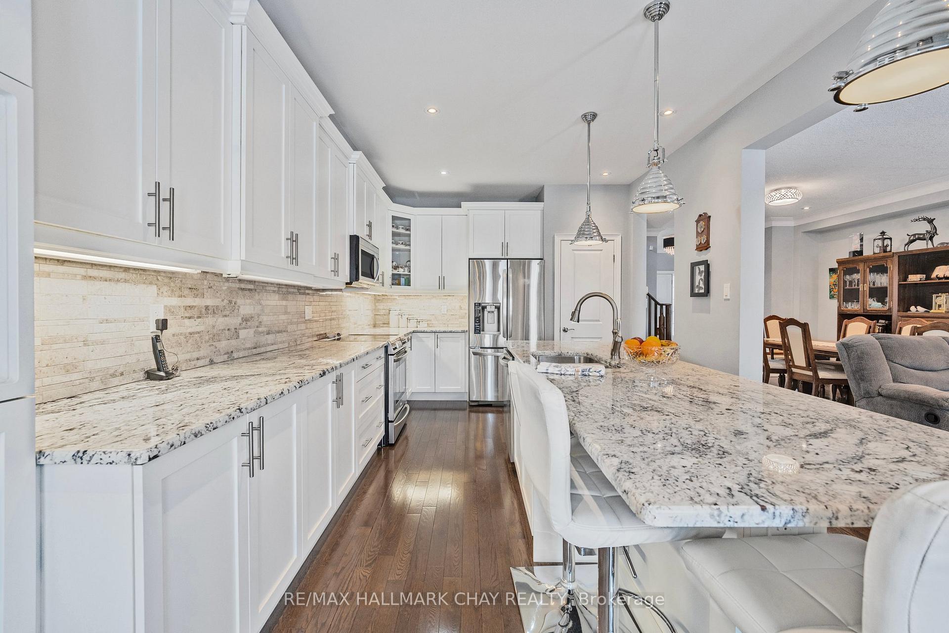 Photo 7 of 93 Anderson Road, New Tecumseth, Alliston — HOMEH