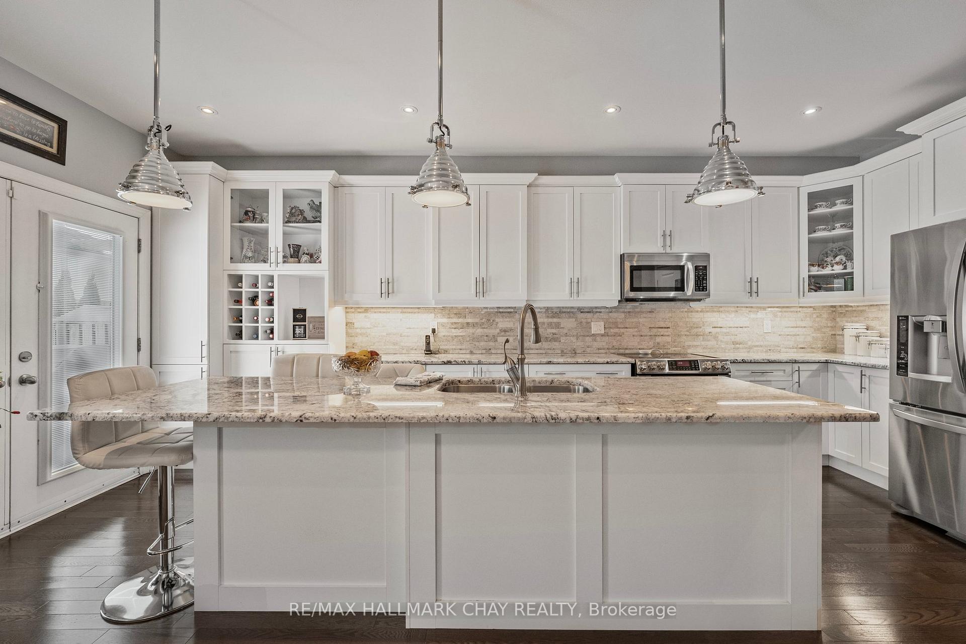 Photo 8 of 93 Anderson Road, New Tecumseth, Alliston — HOMEH